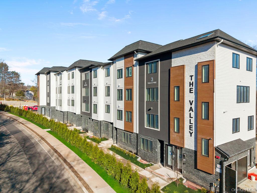 7 Valley Way