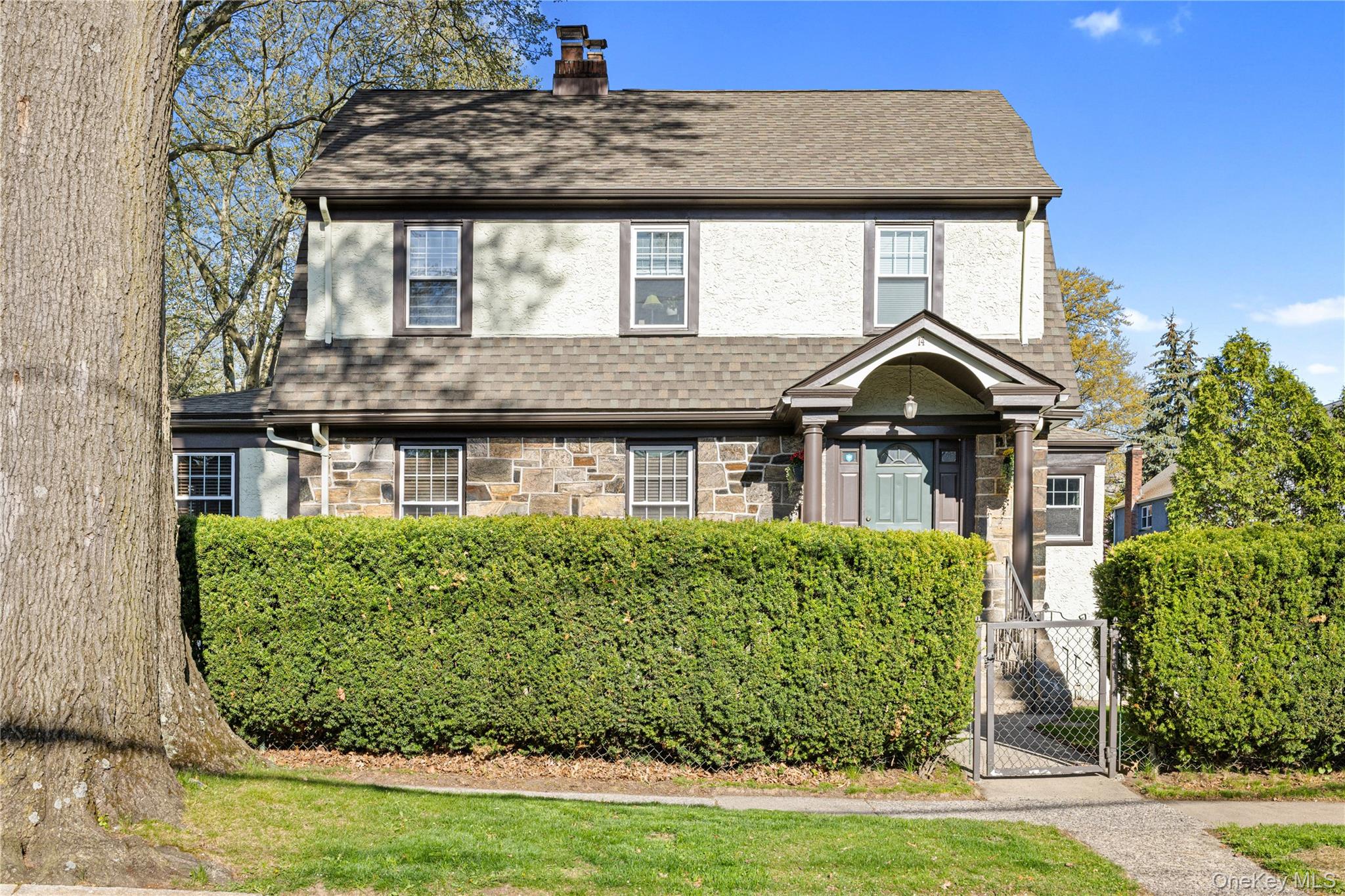 74 Central Parkway