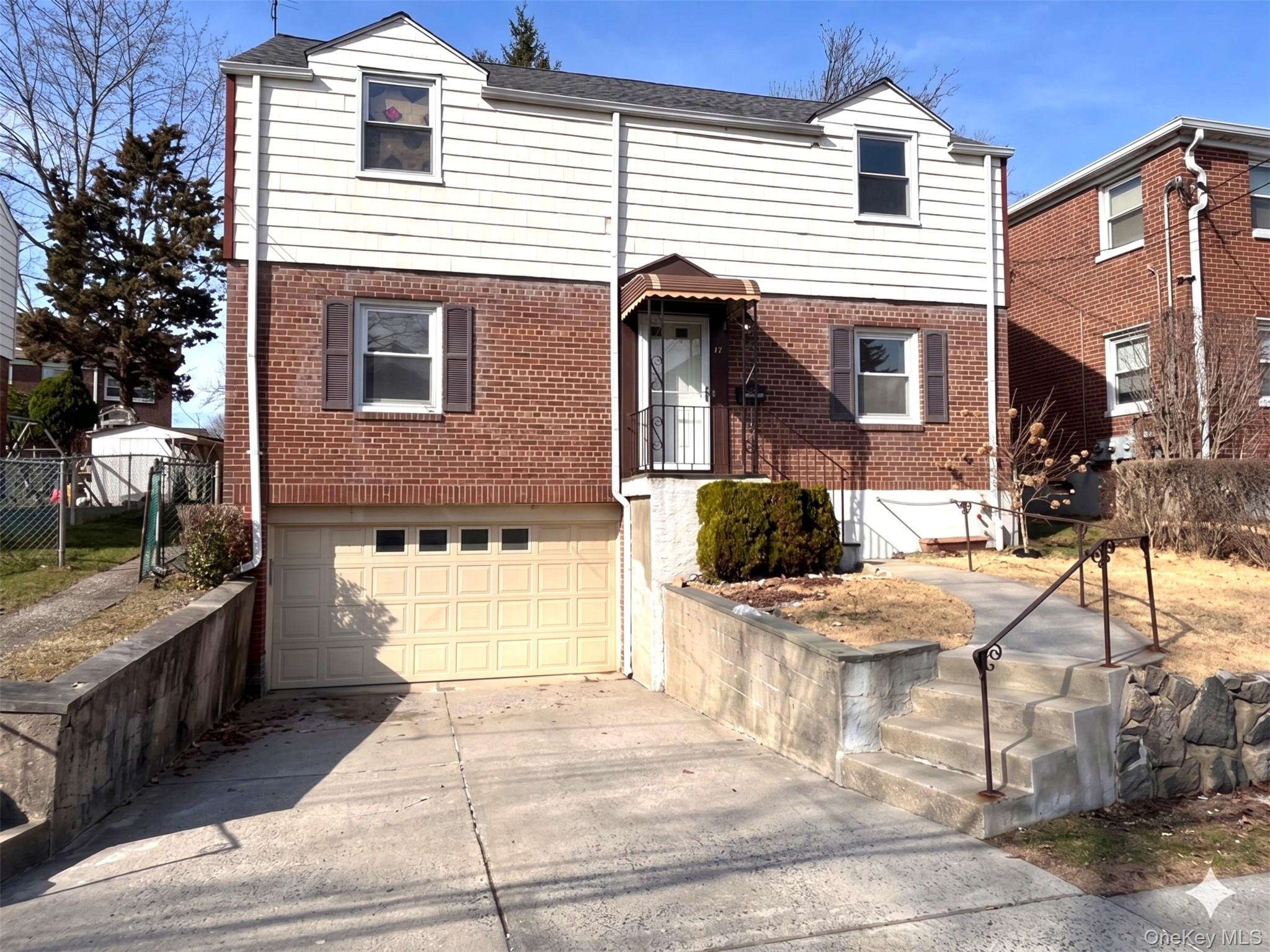 14 Chamberlain Avenue