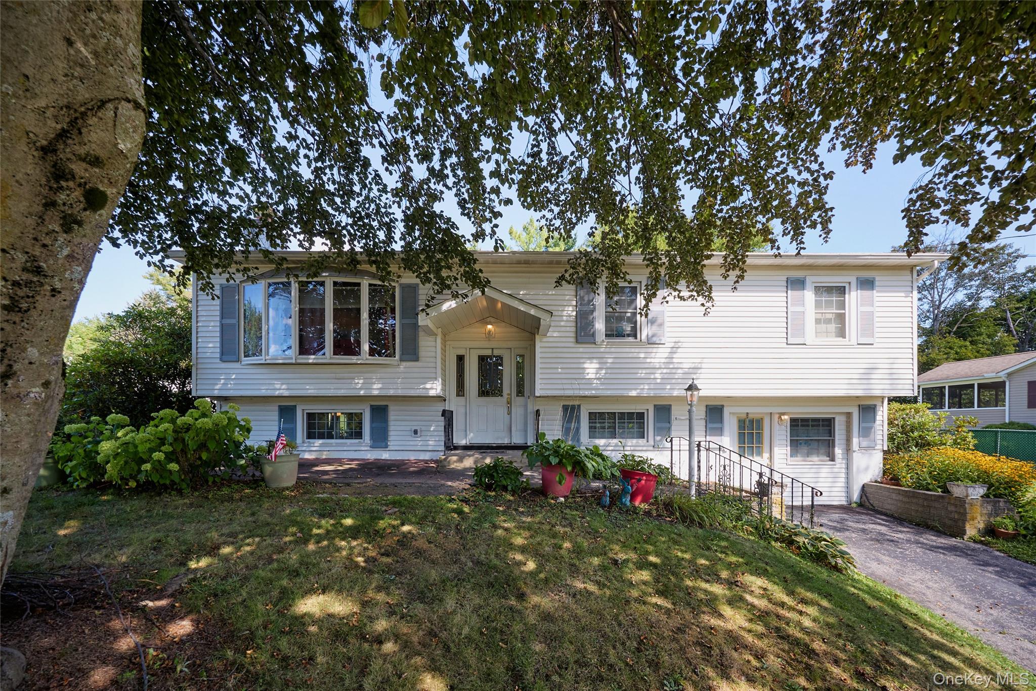 12 Dwyer Lane