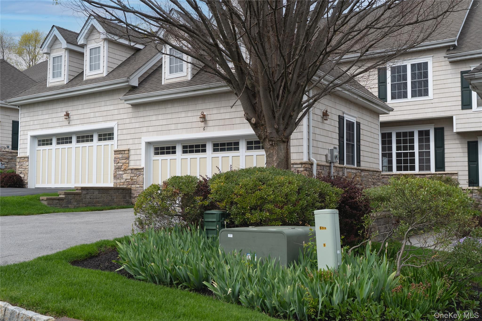6 Turnberry Court