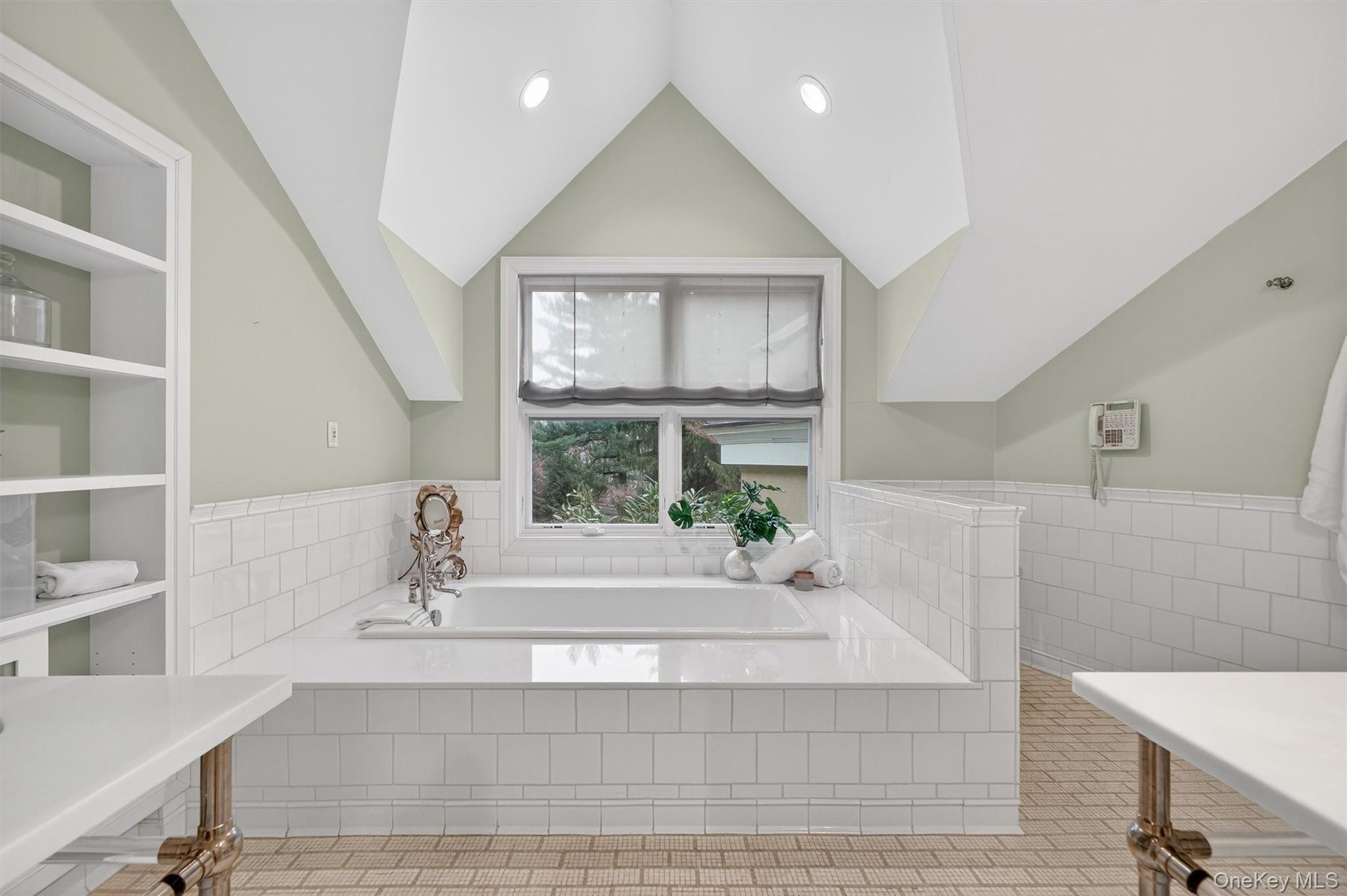 6 Sunnyside Lane