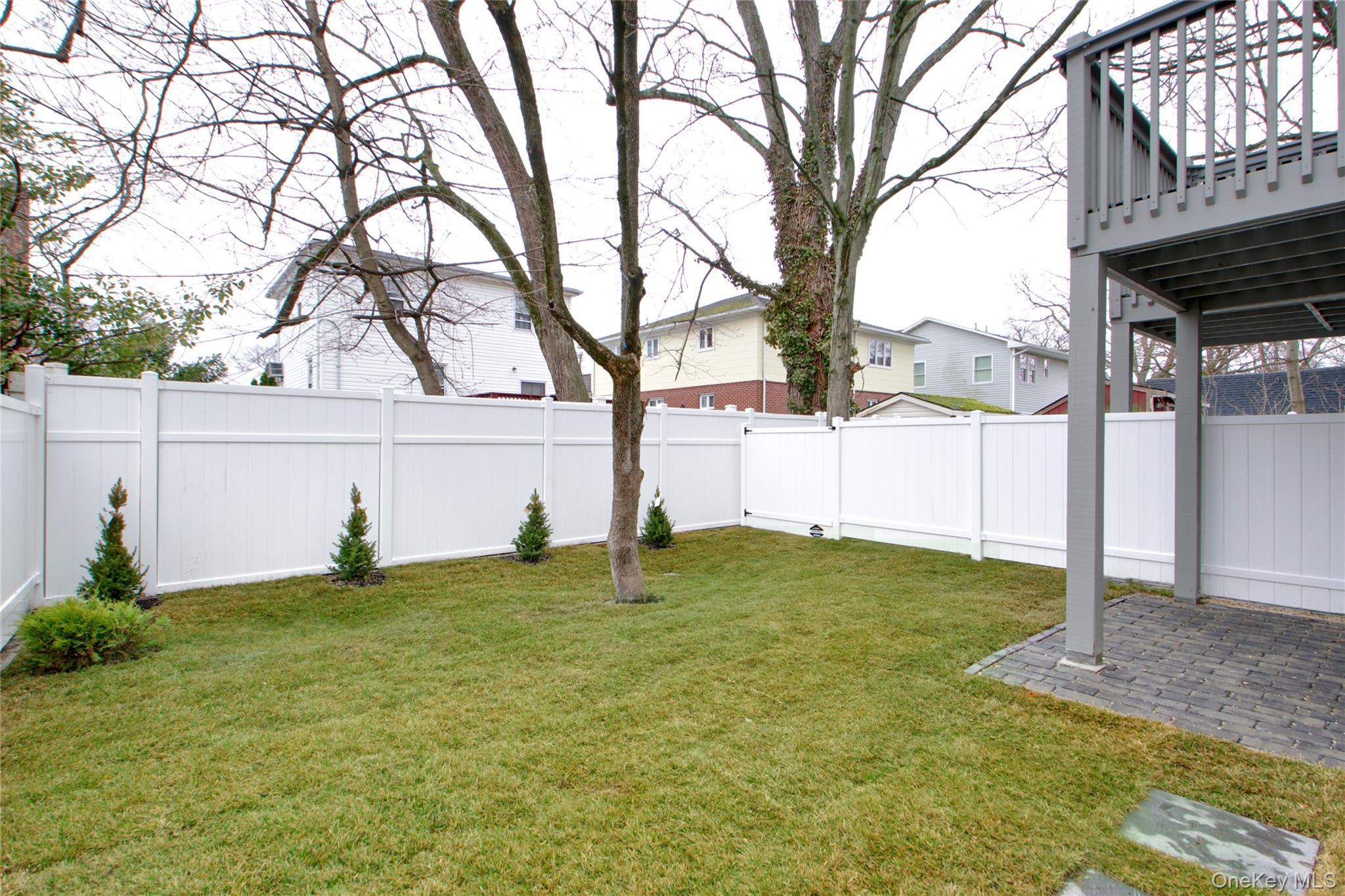 Photo 43