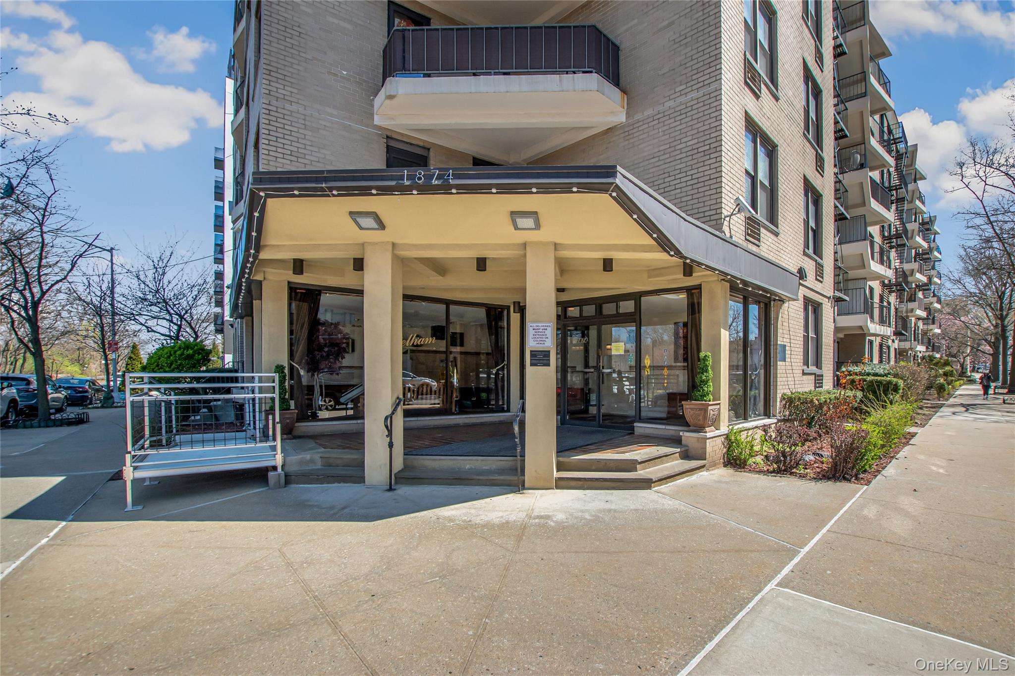 1874 Pelham Parkway