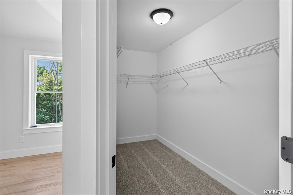 Walk-In Closets