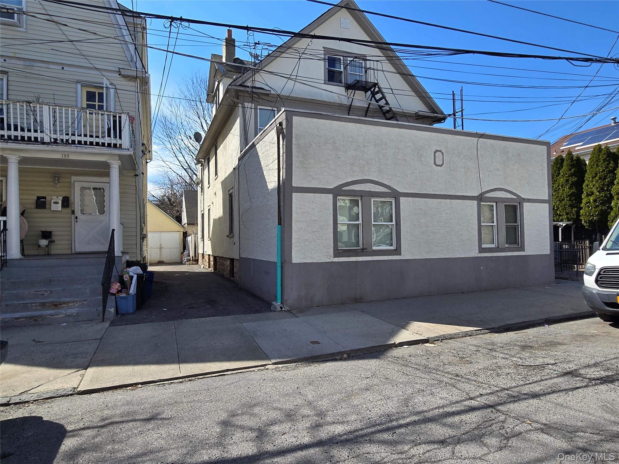 132 4th Street