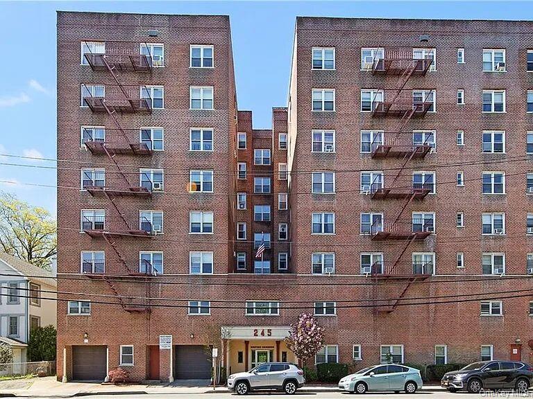 245 Bronx River Road