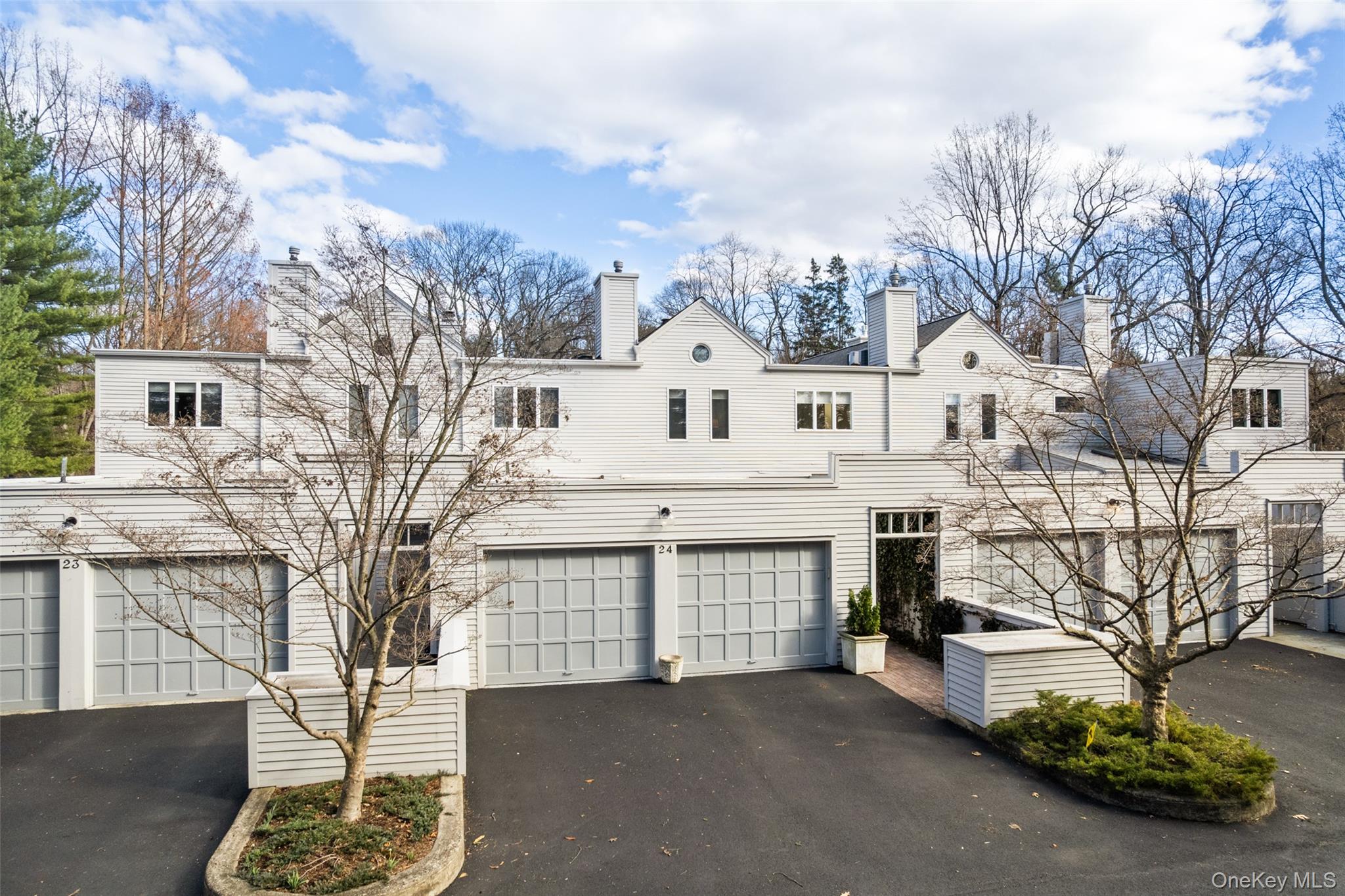 24 Beechwood Way