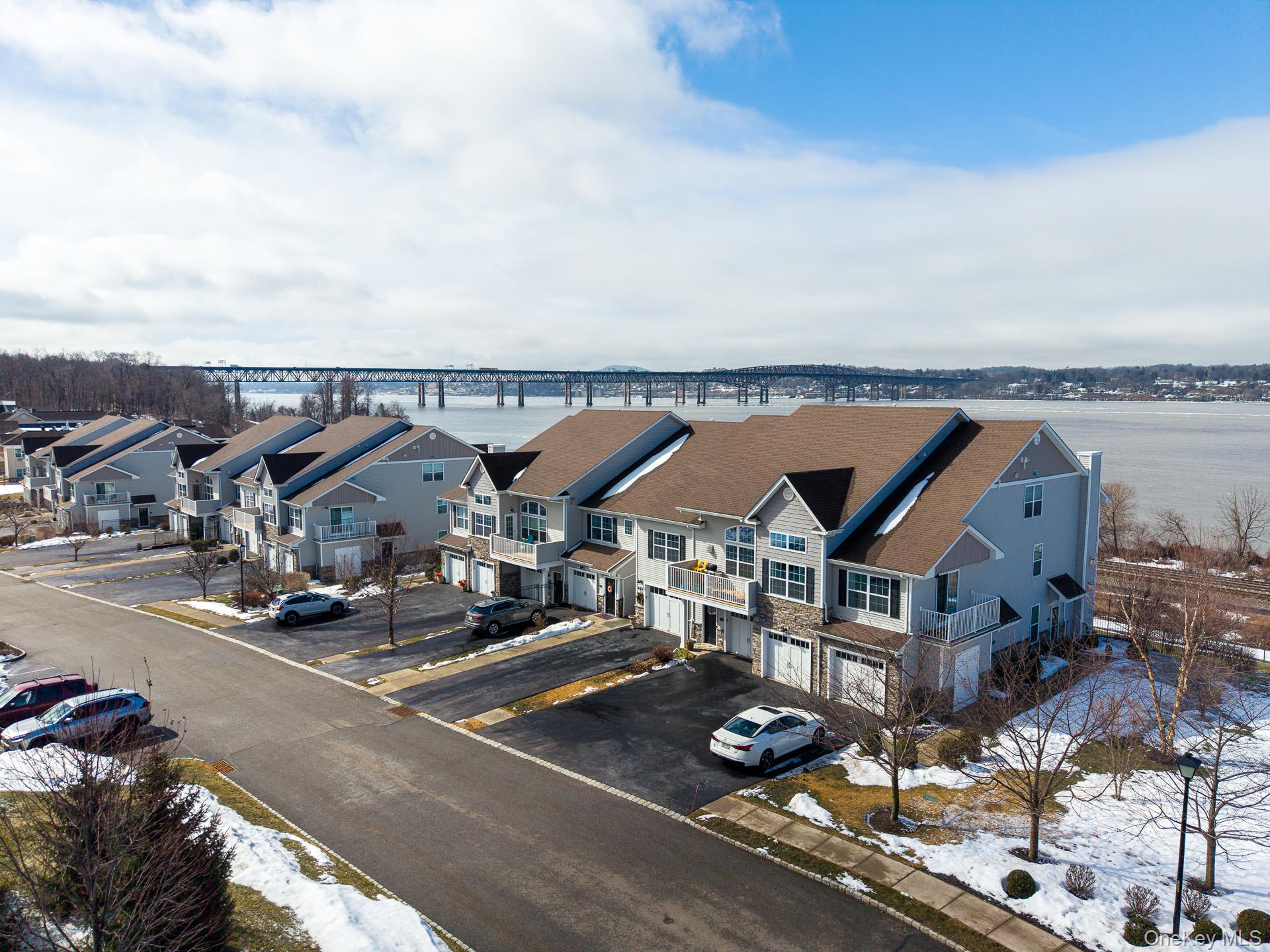 204 Sacandaga Loop