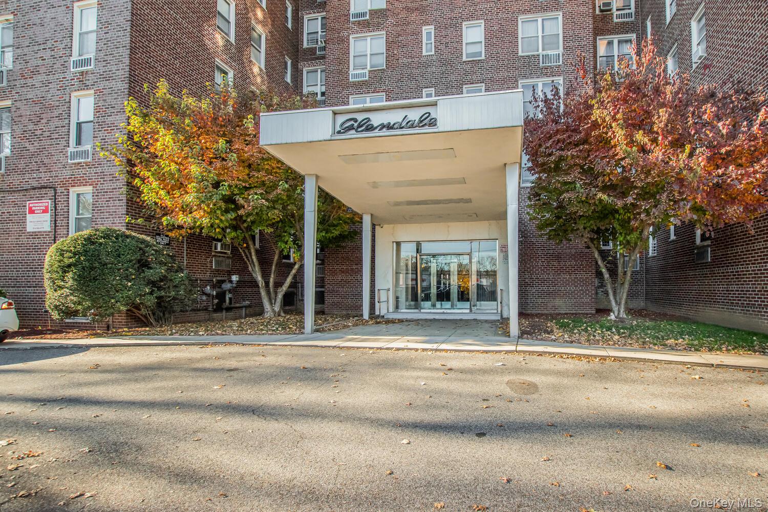 125 Bronx River Road