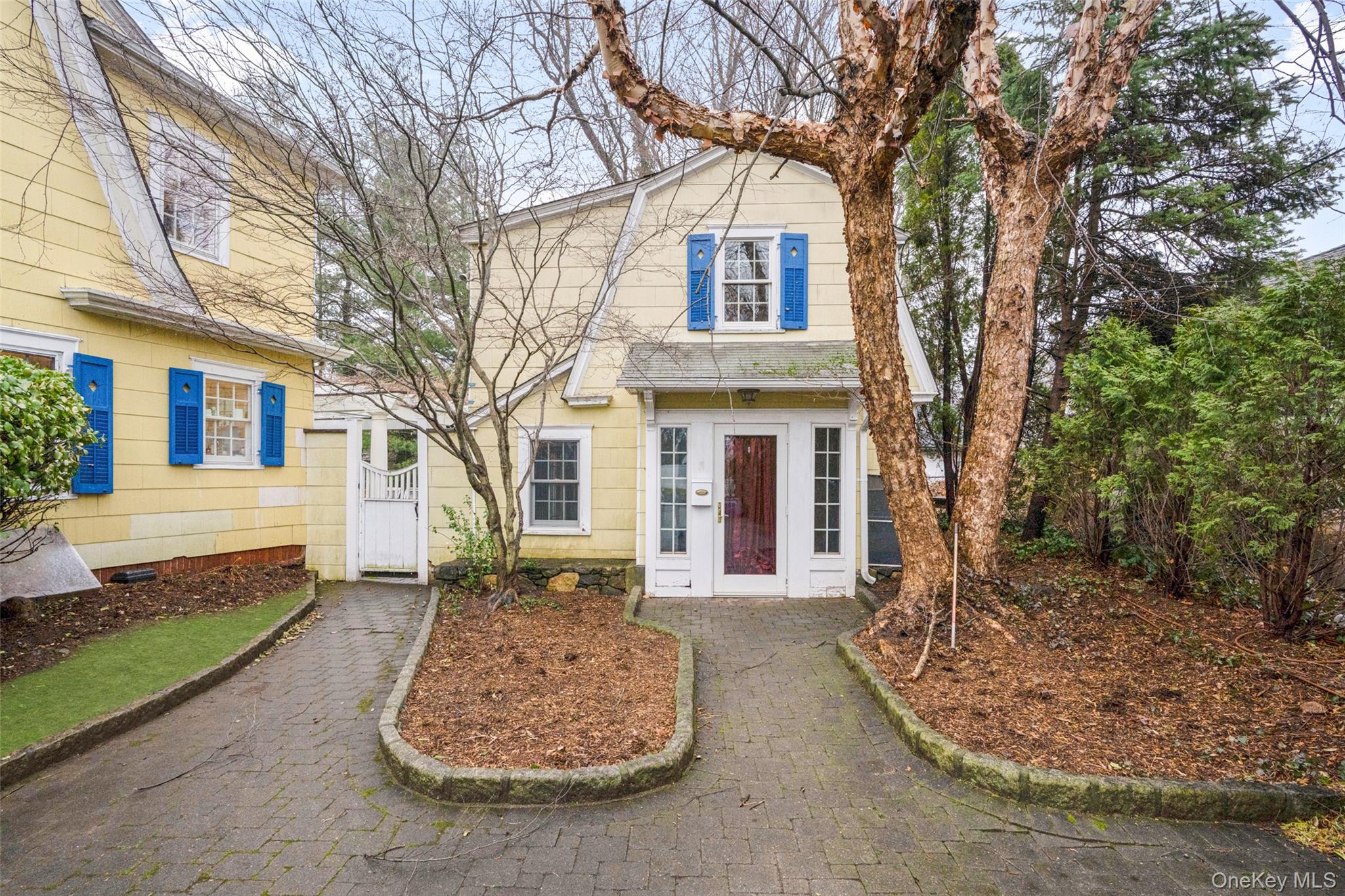 55 Moran Place