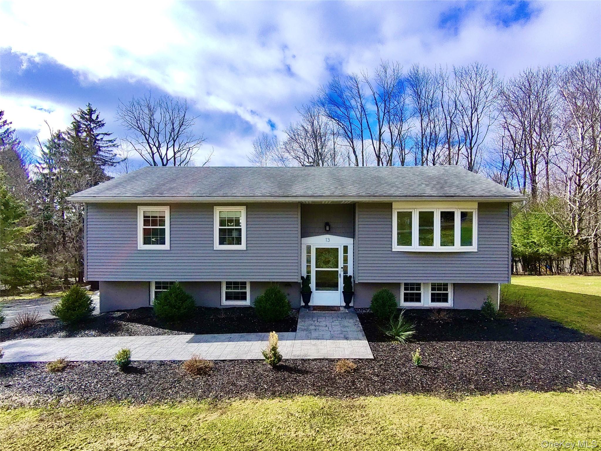 13 Thomas Avenue