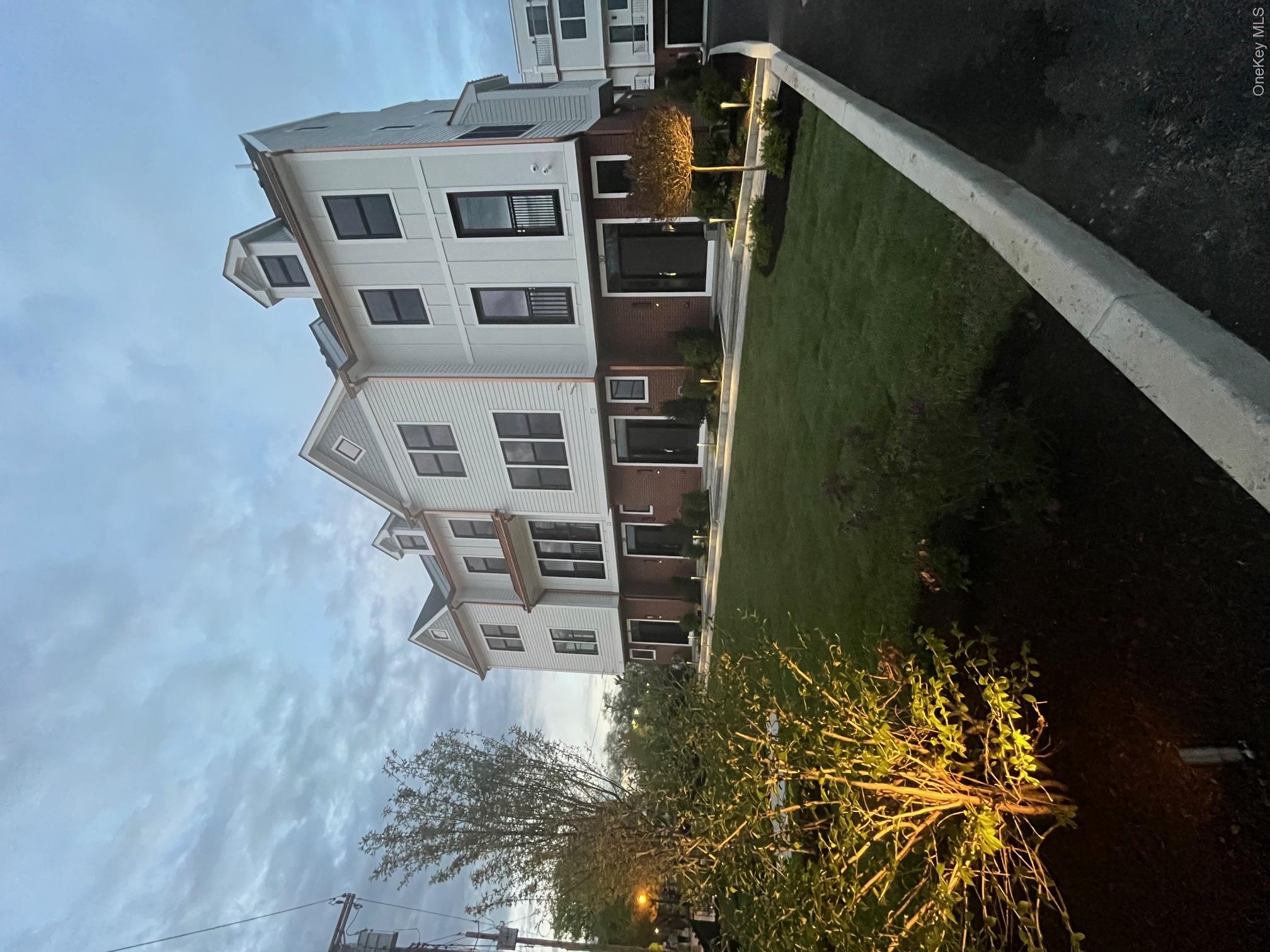34 Andrews Lane