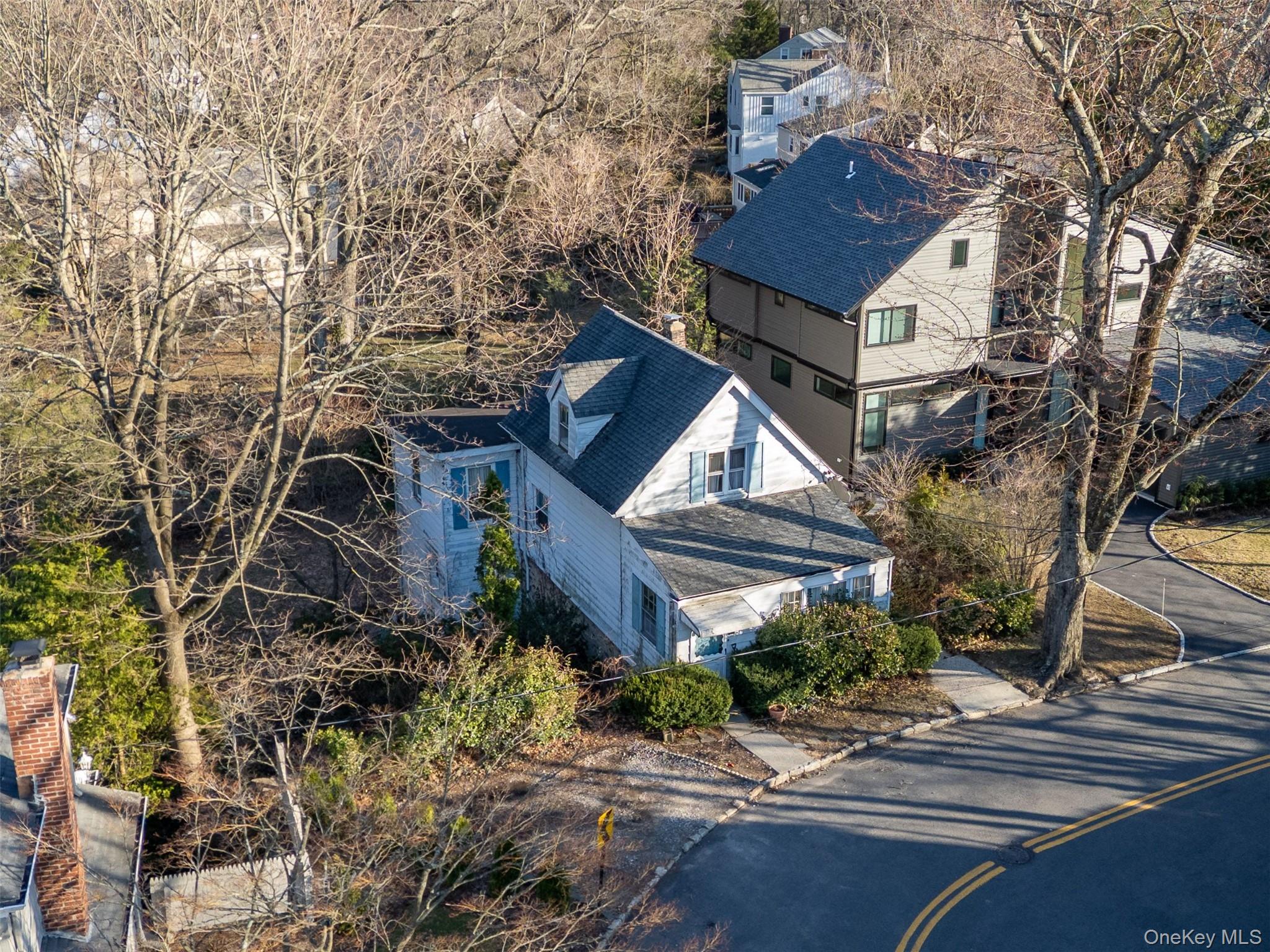 769 Forest Avenue