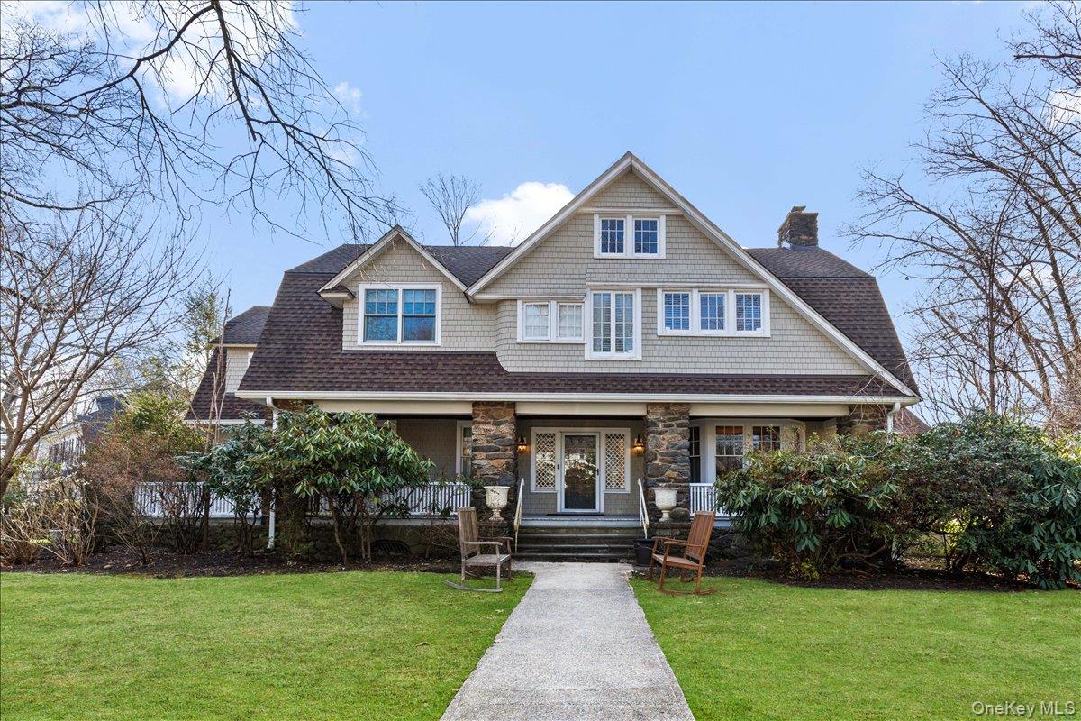 47 GREENACRES Avenue