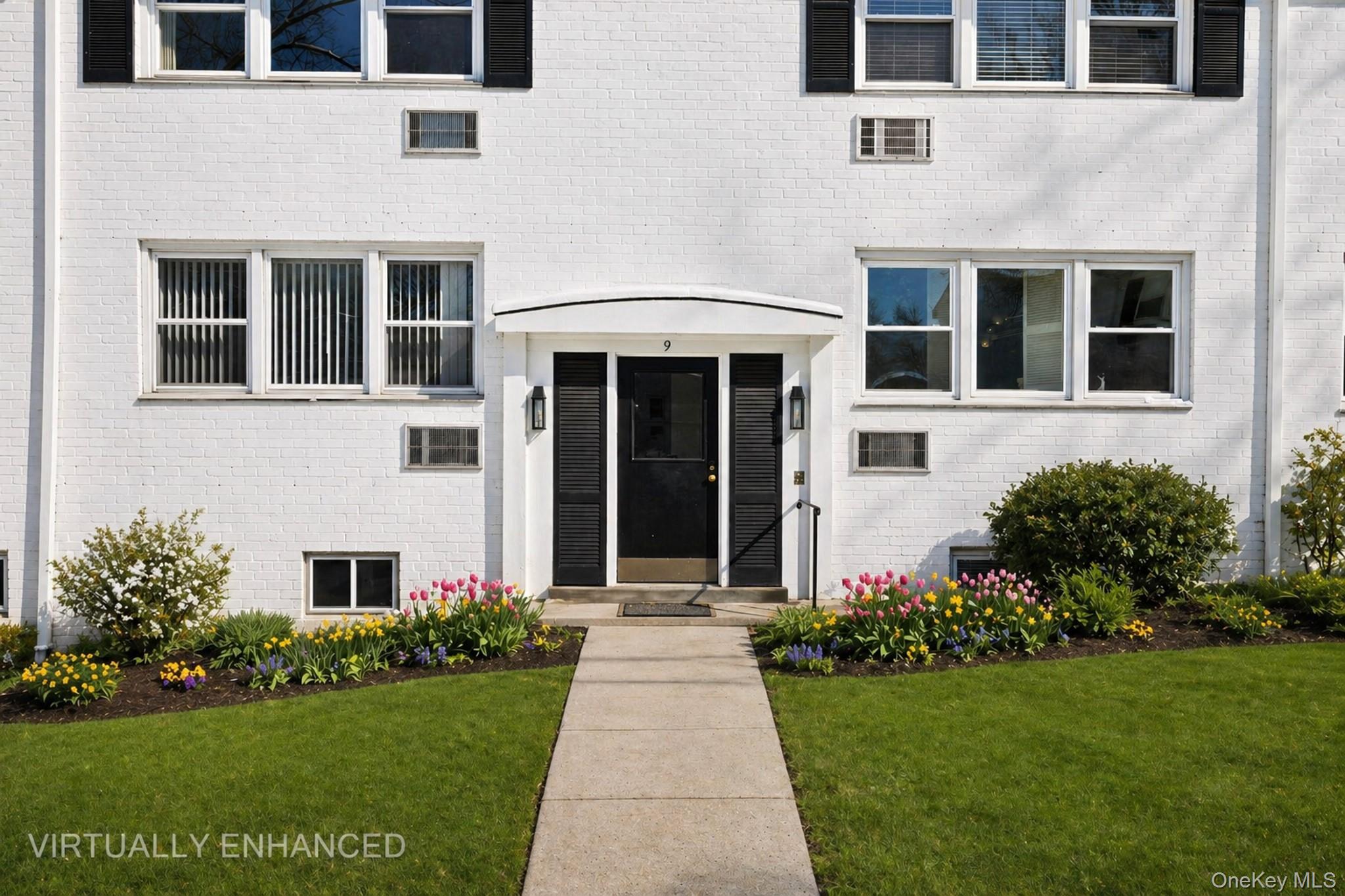 9 Avon Circle