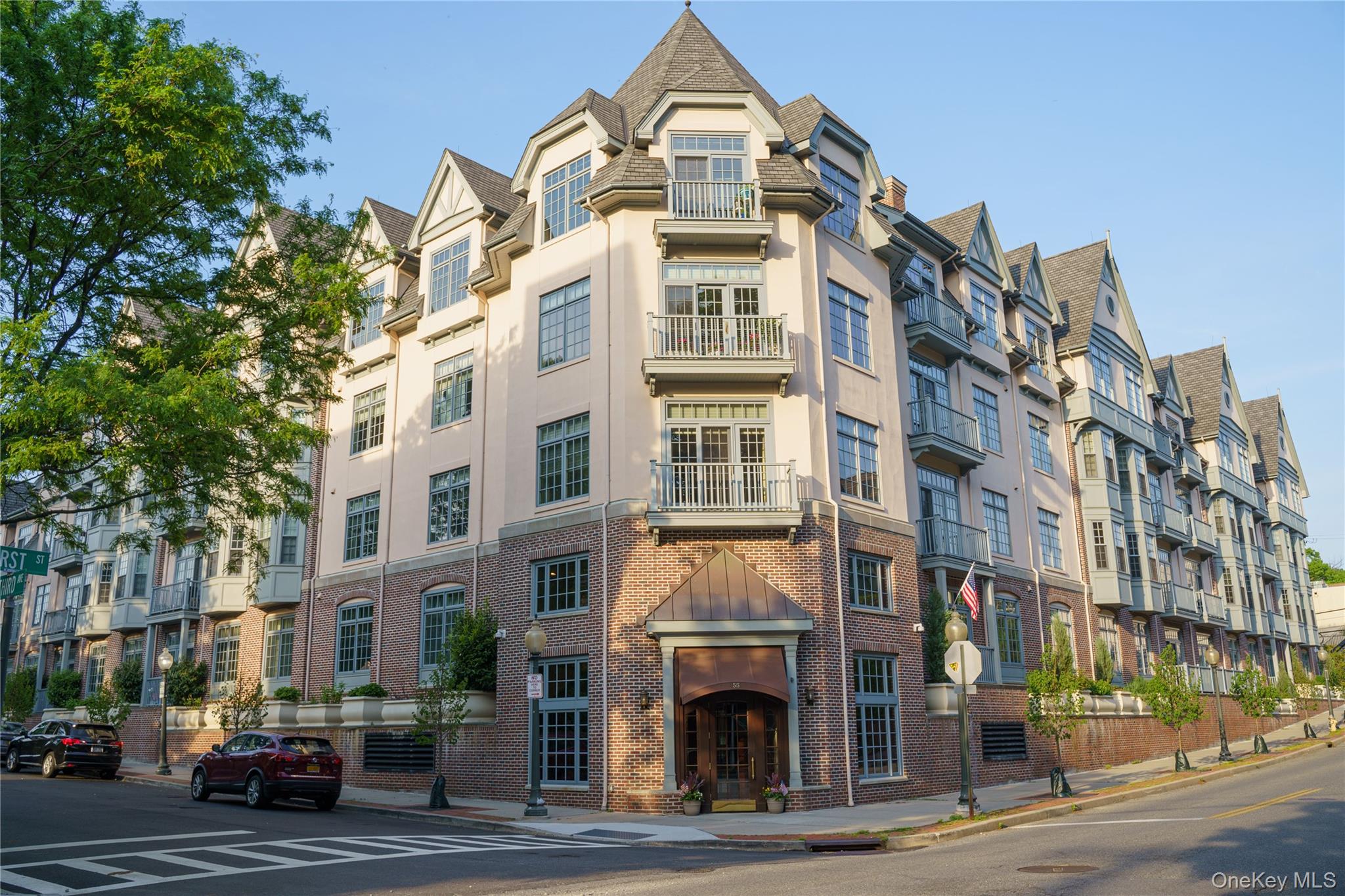 55 1st Street