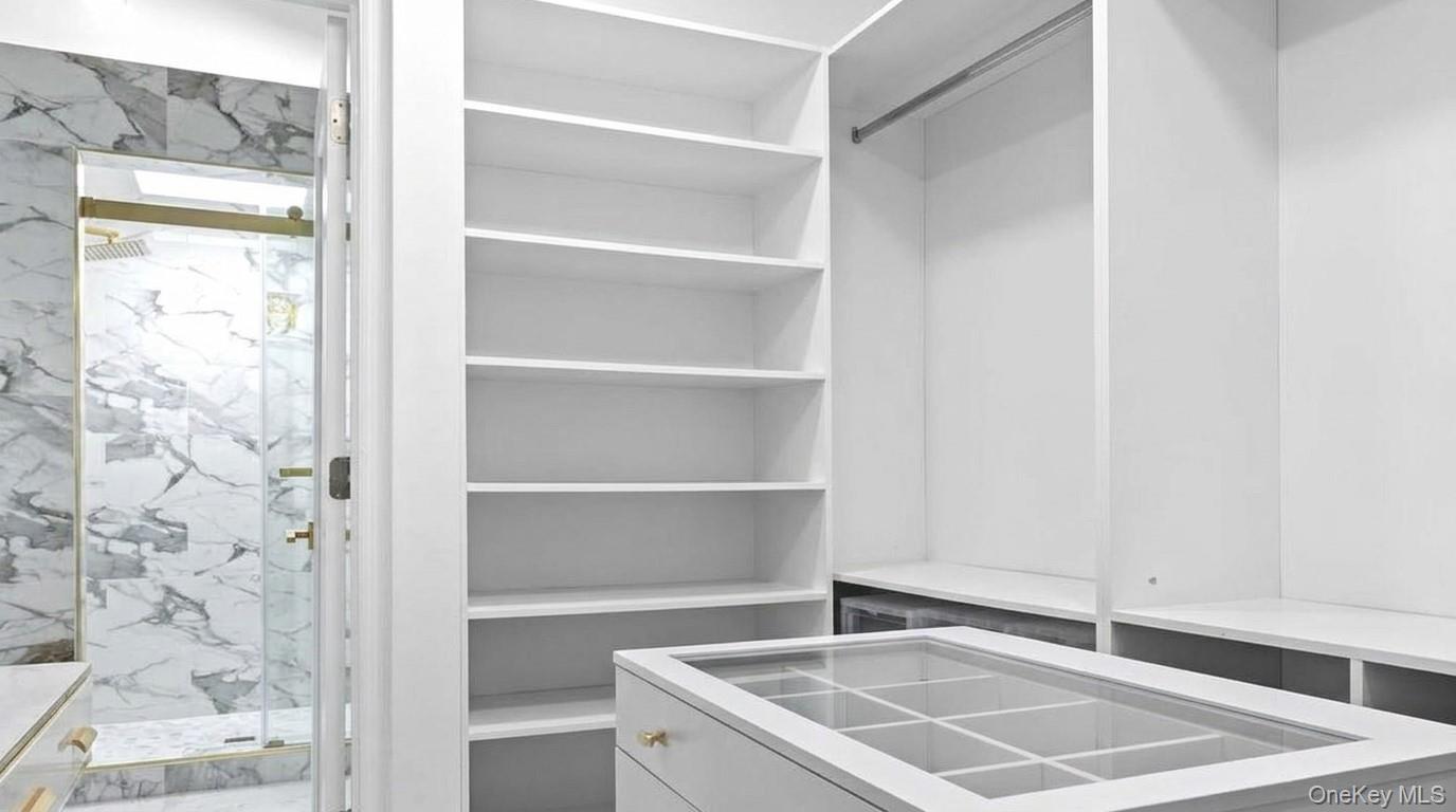 Walk-In Closets