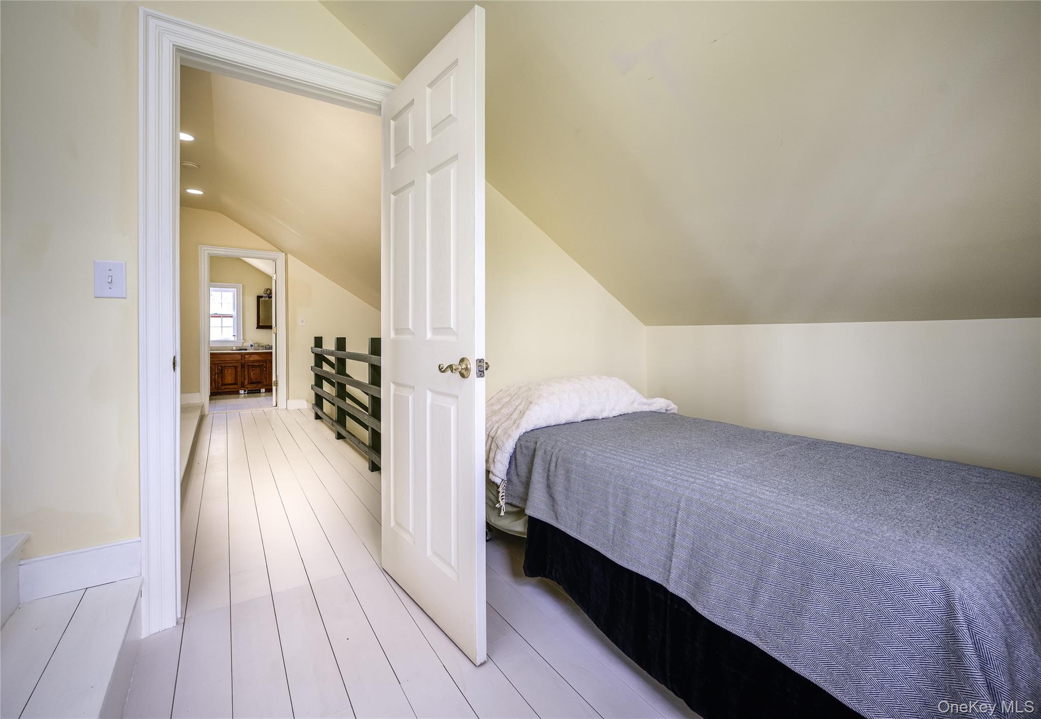 Guest Quarters