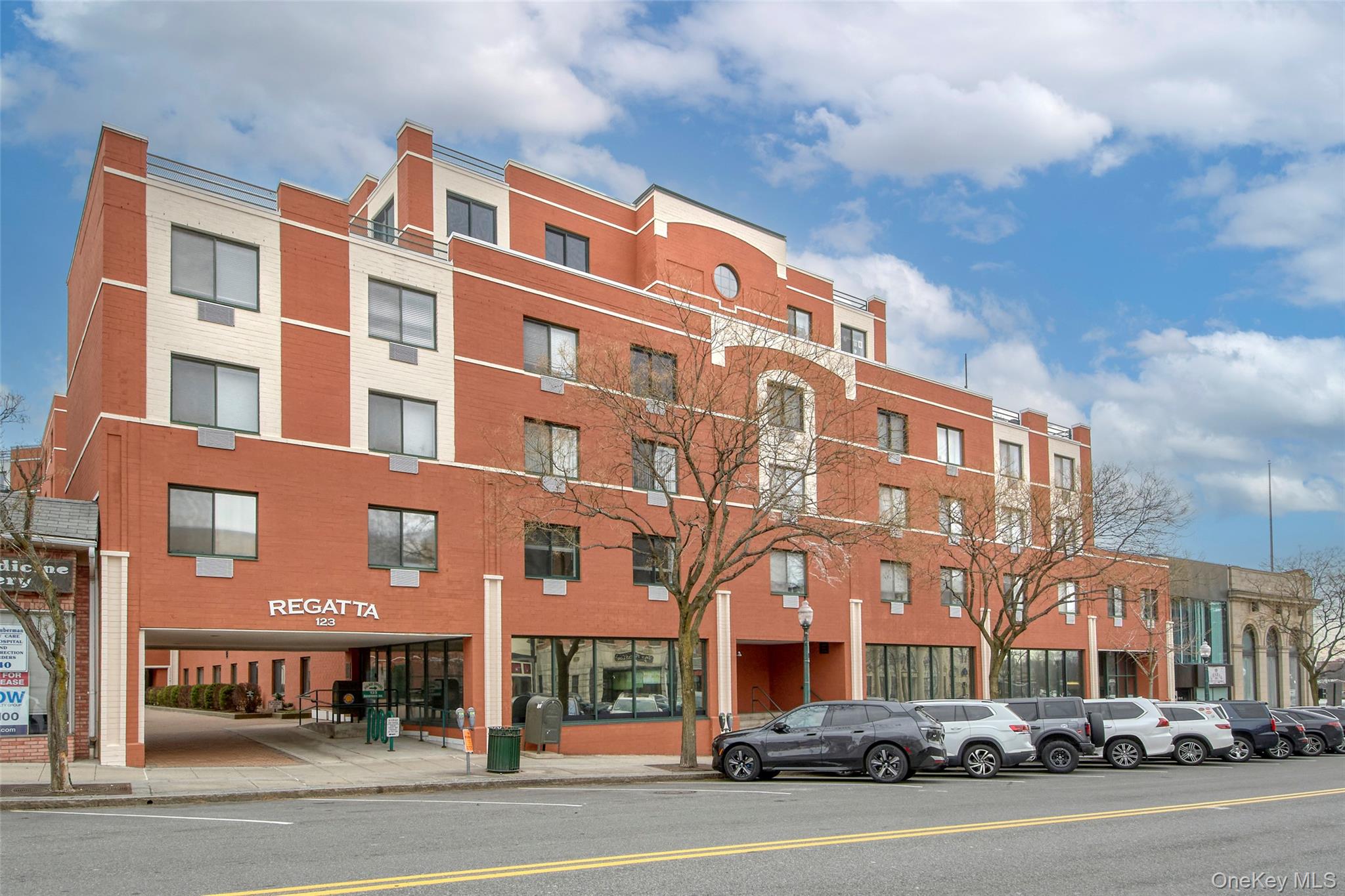 123 Mamaroneck Avenue