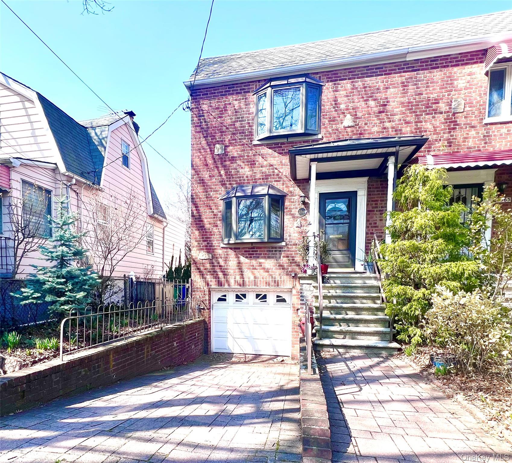 2561 Eastchester Road