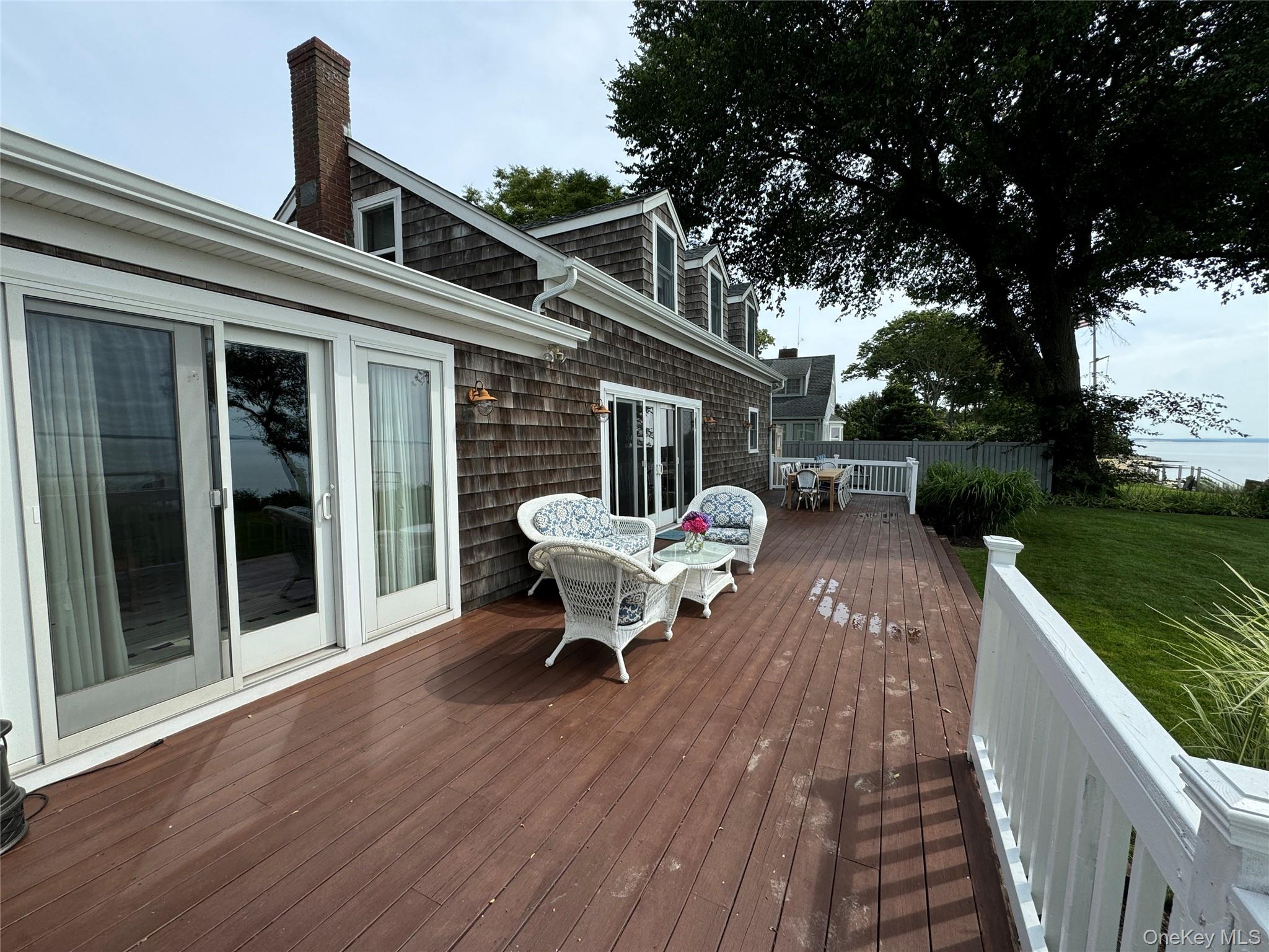Deck