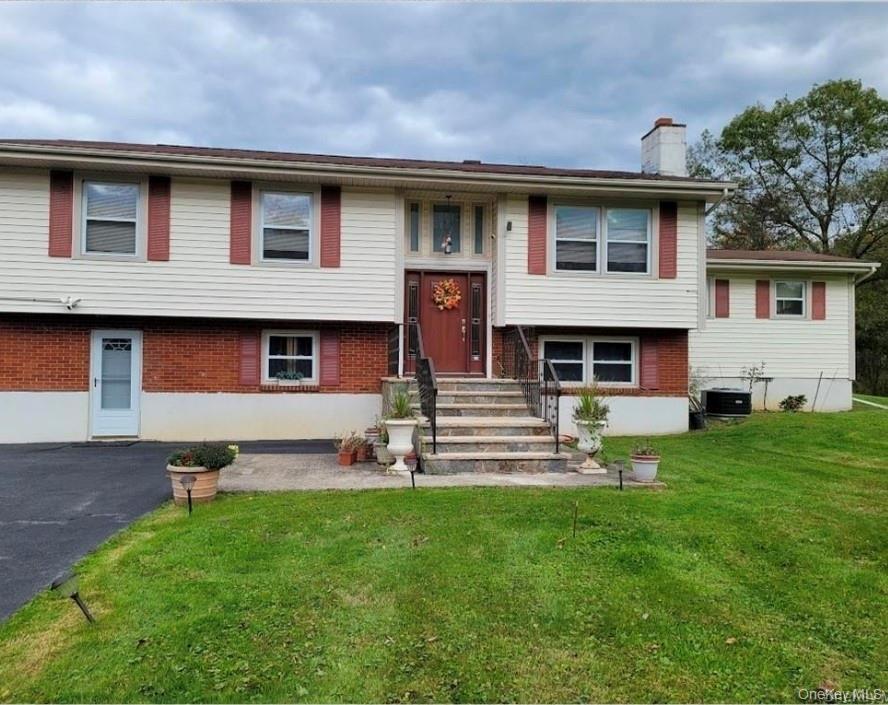 2115 Route 55