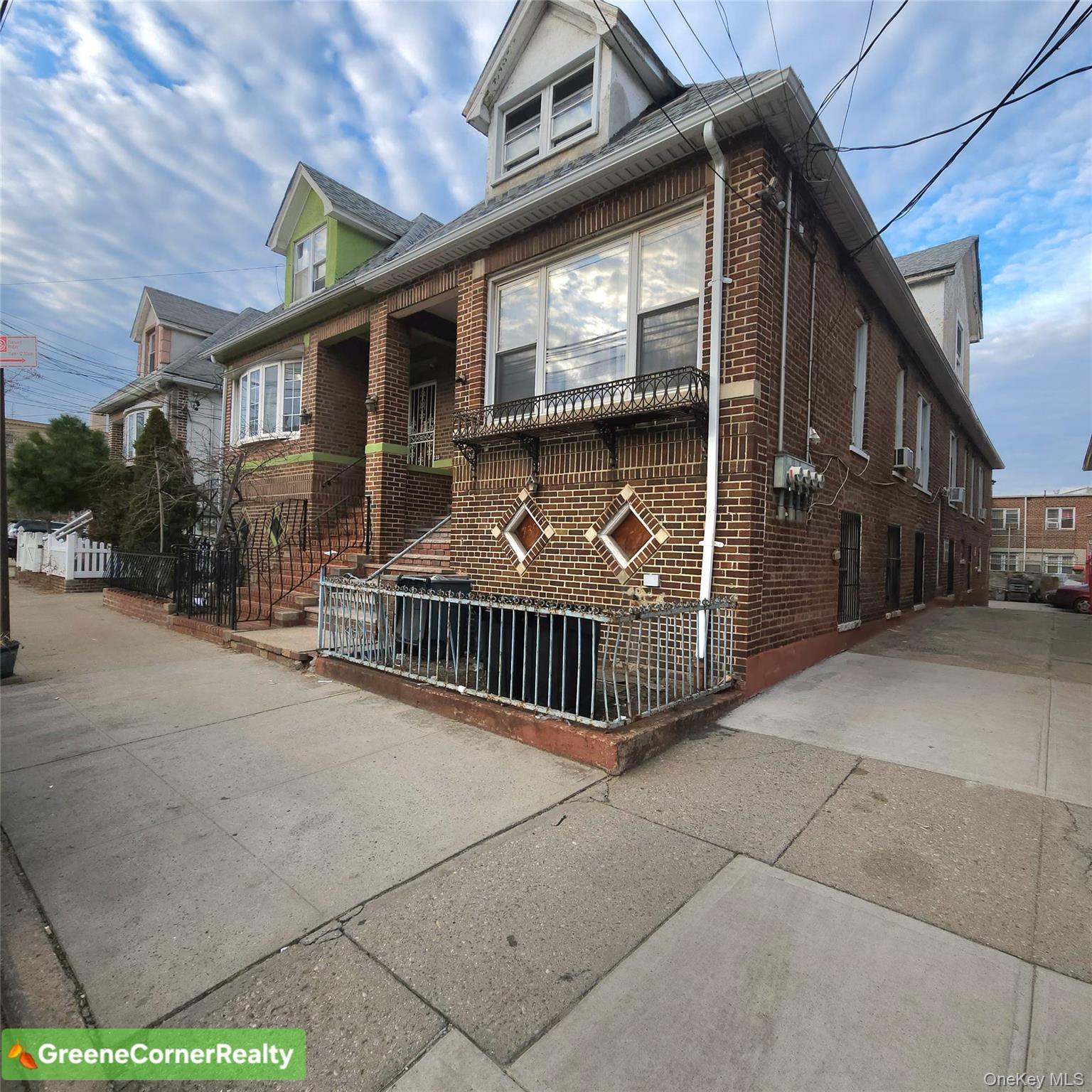 735 93rd Street