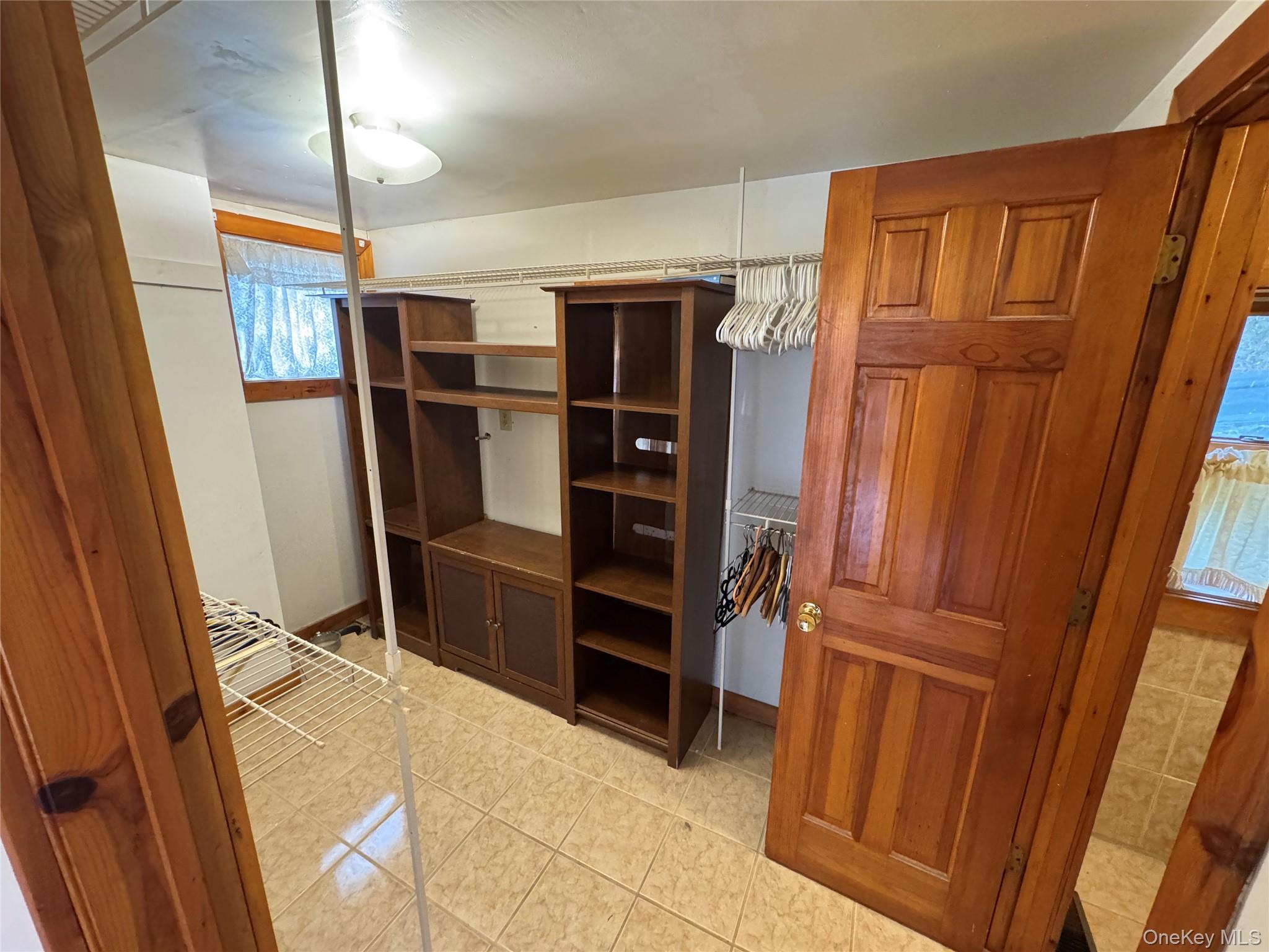 Walk-In Closets