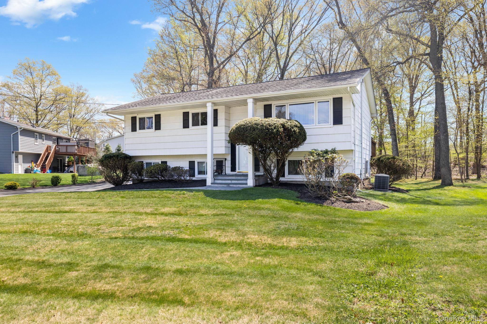 26 Spruce Lane