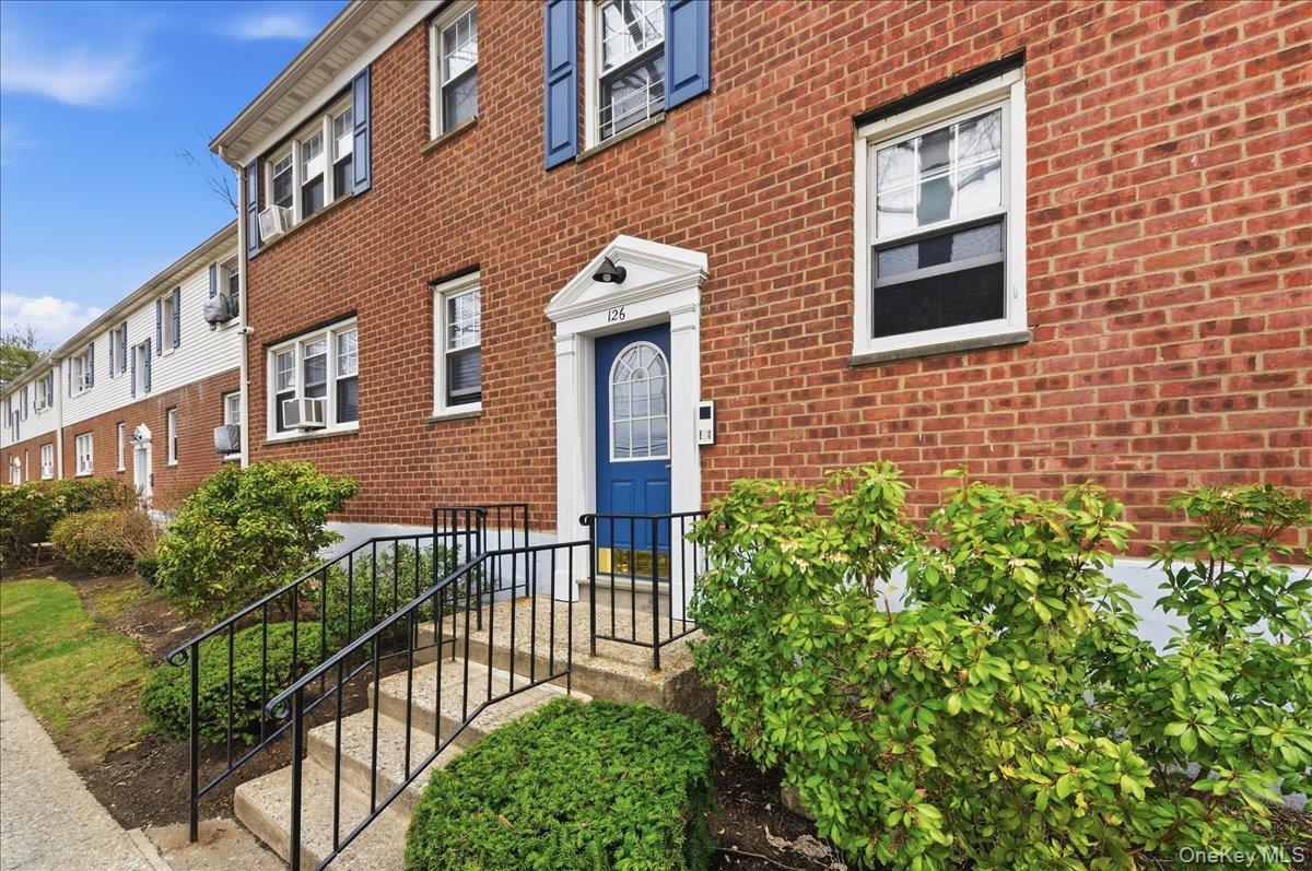 126 Underhill Avenue