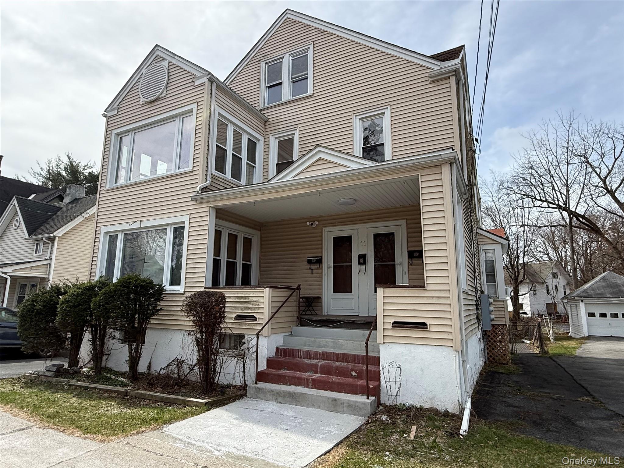 11 Knapp Avenue