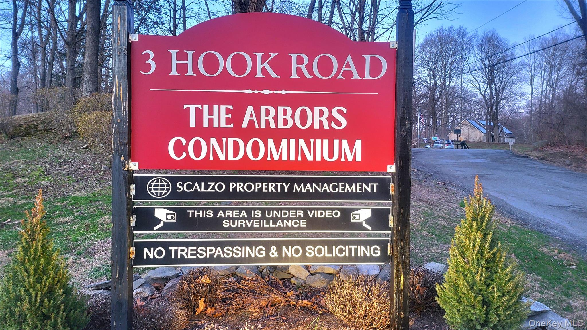 3 Hook Road