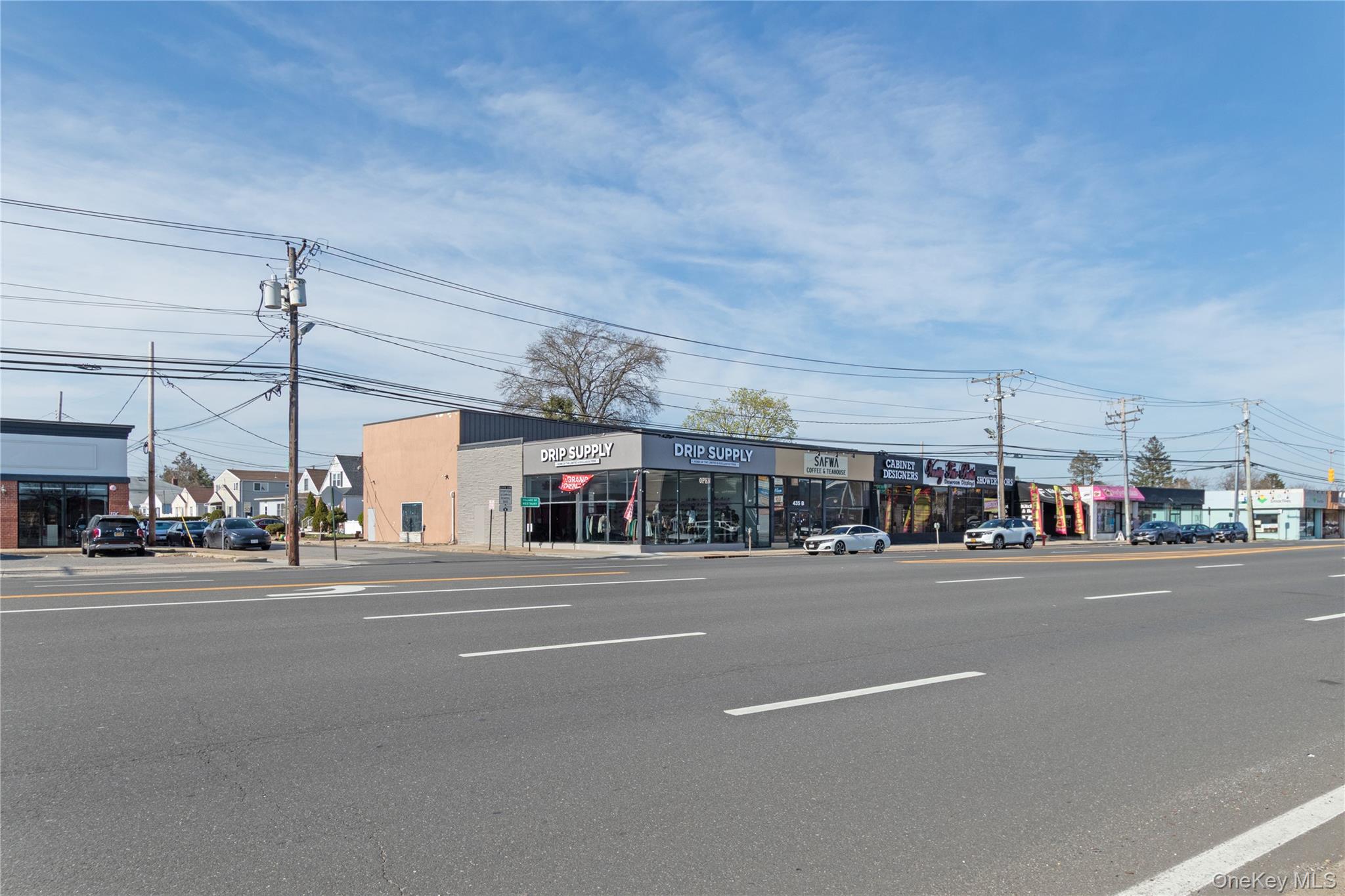 435 Old Country Road
