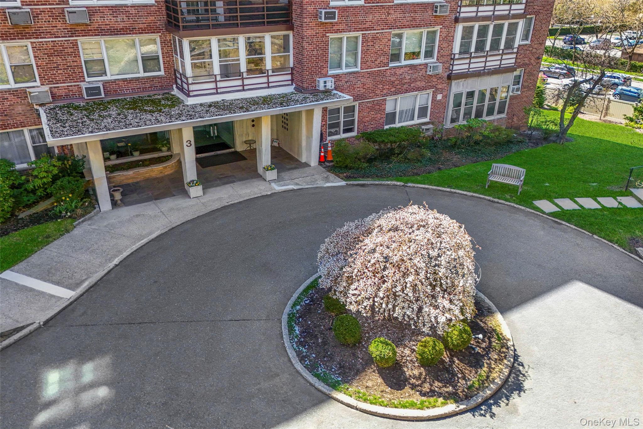 3 Washington Square