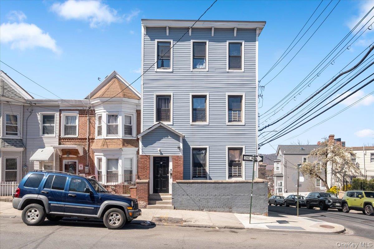 97 Waverly Street