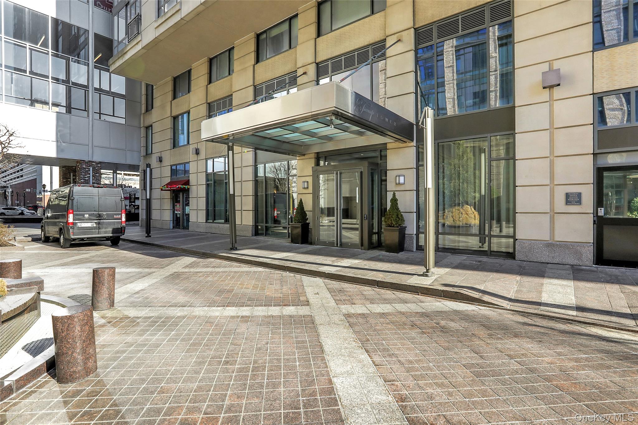 10 City Place