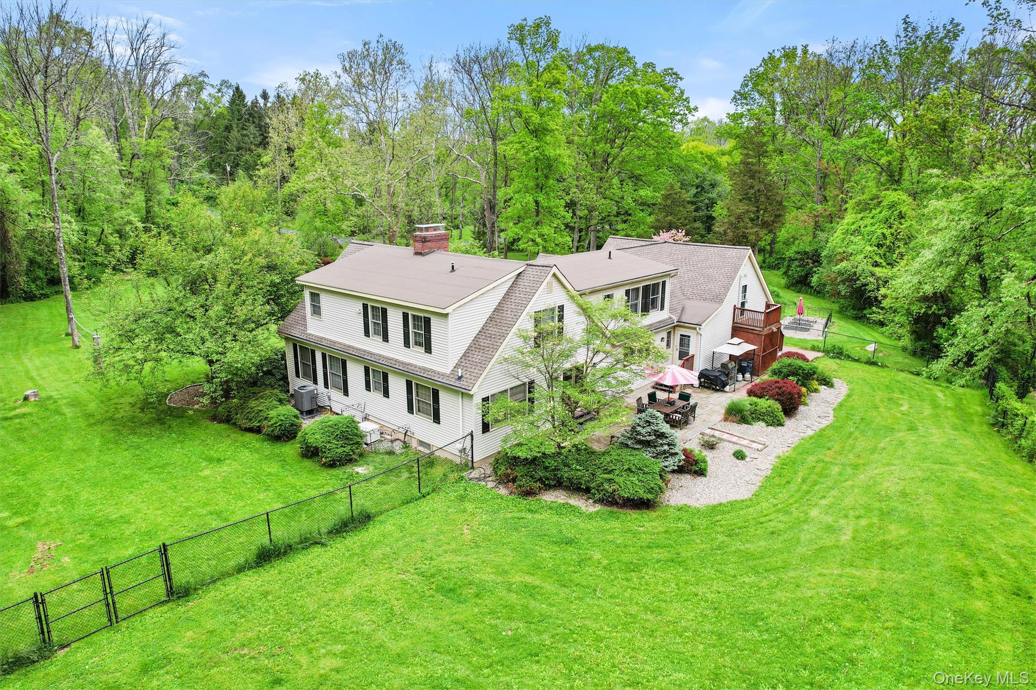 83 Onderdonk Road