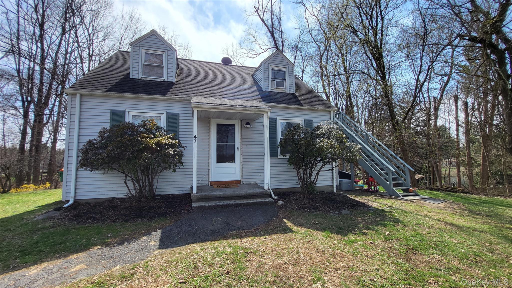 47 Kinderhook Drive