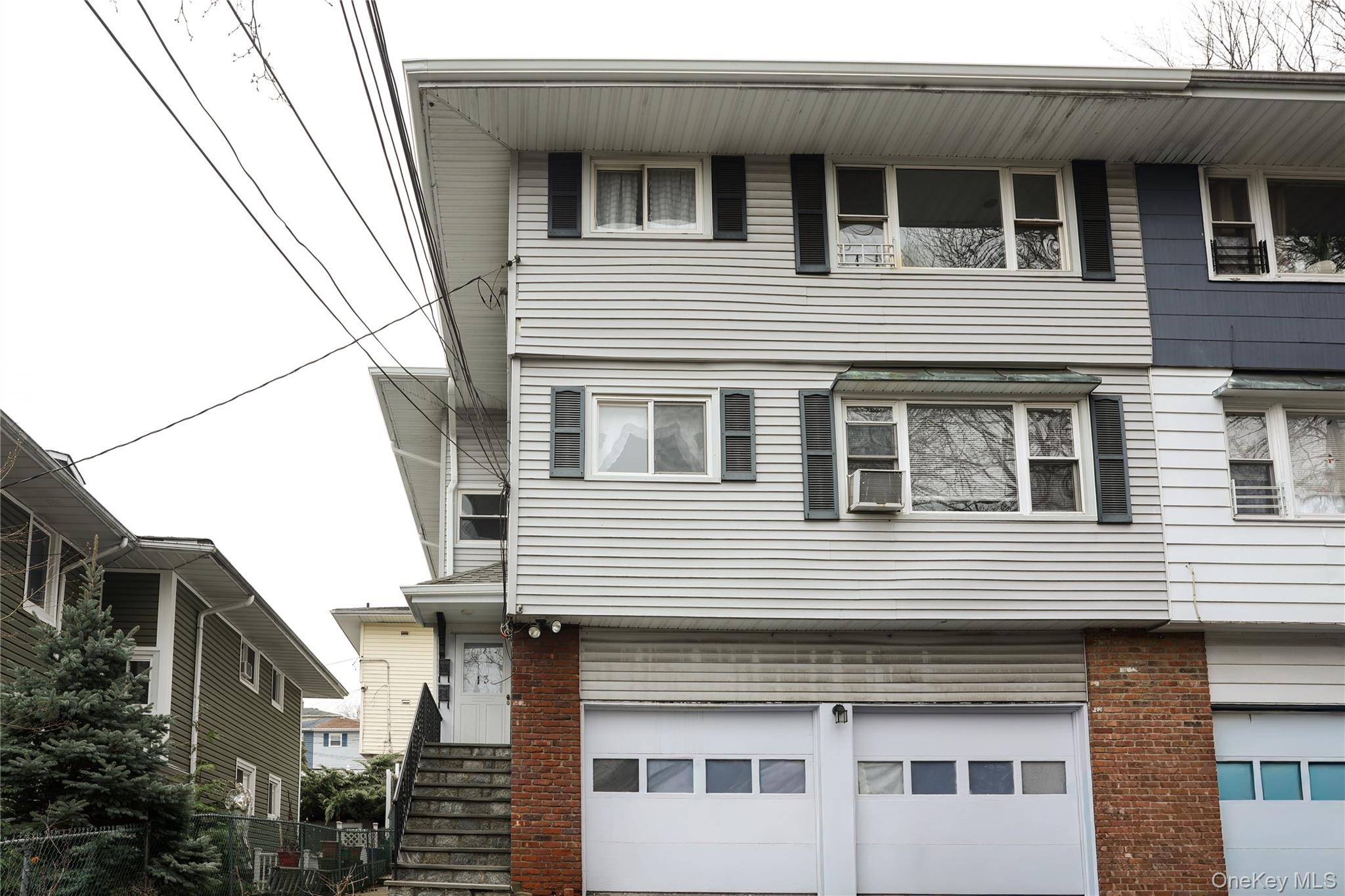 13 Regina Place