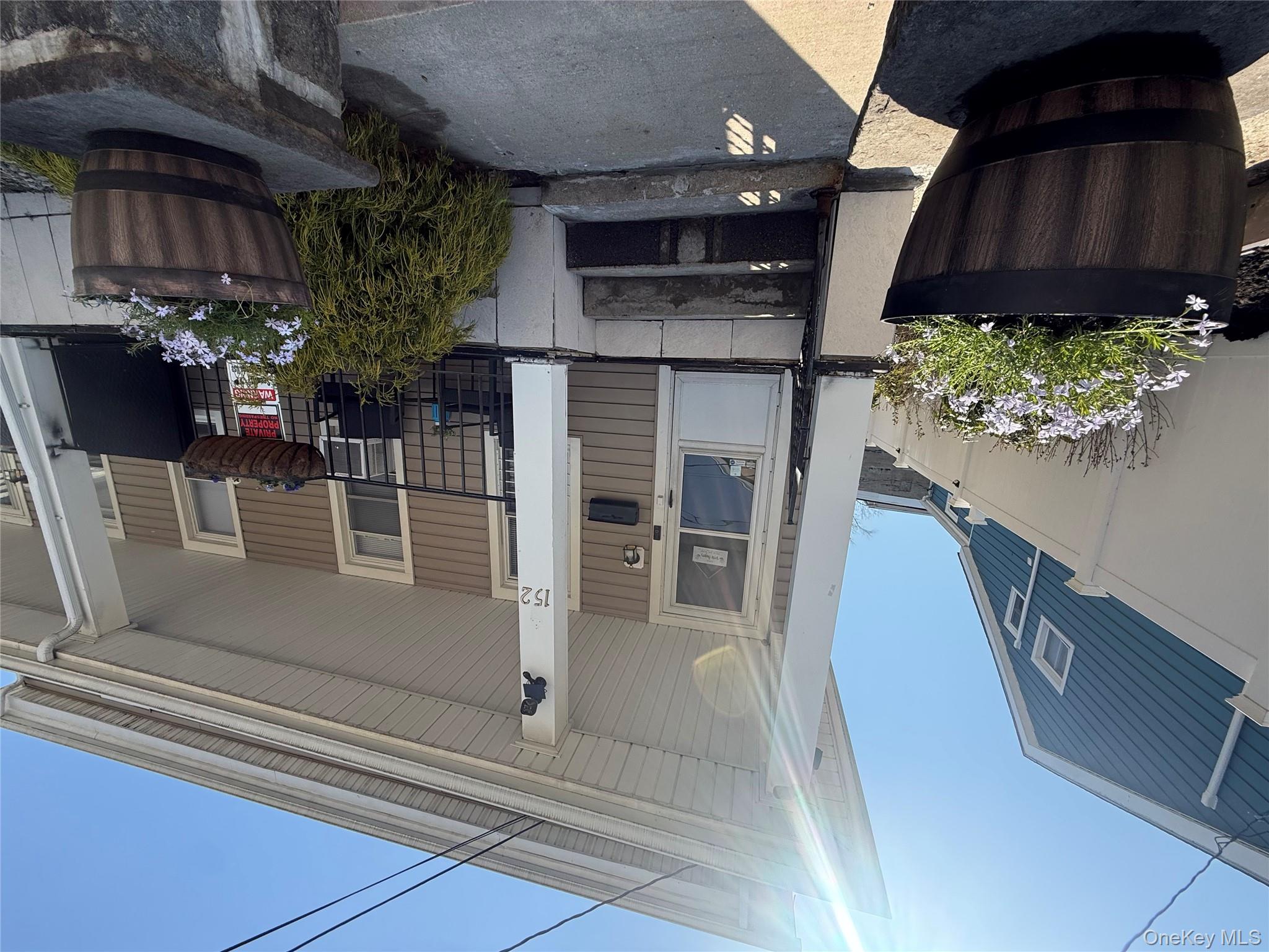 152 OLIVER AVENUE