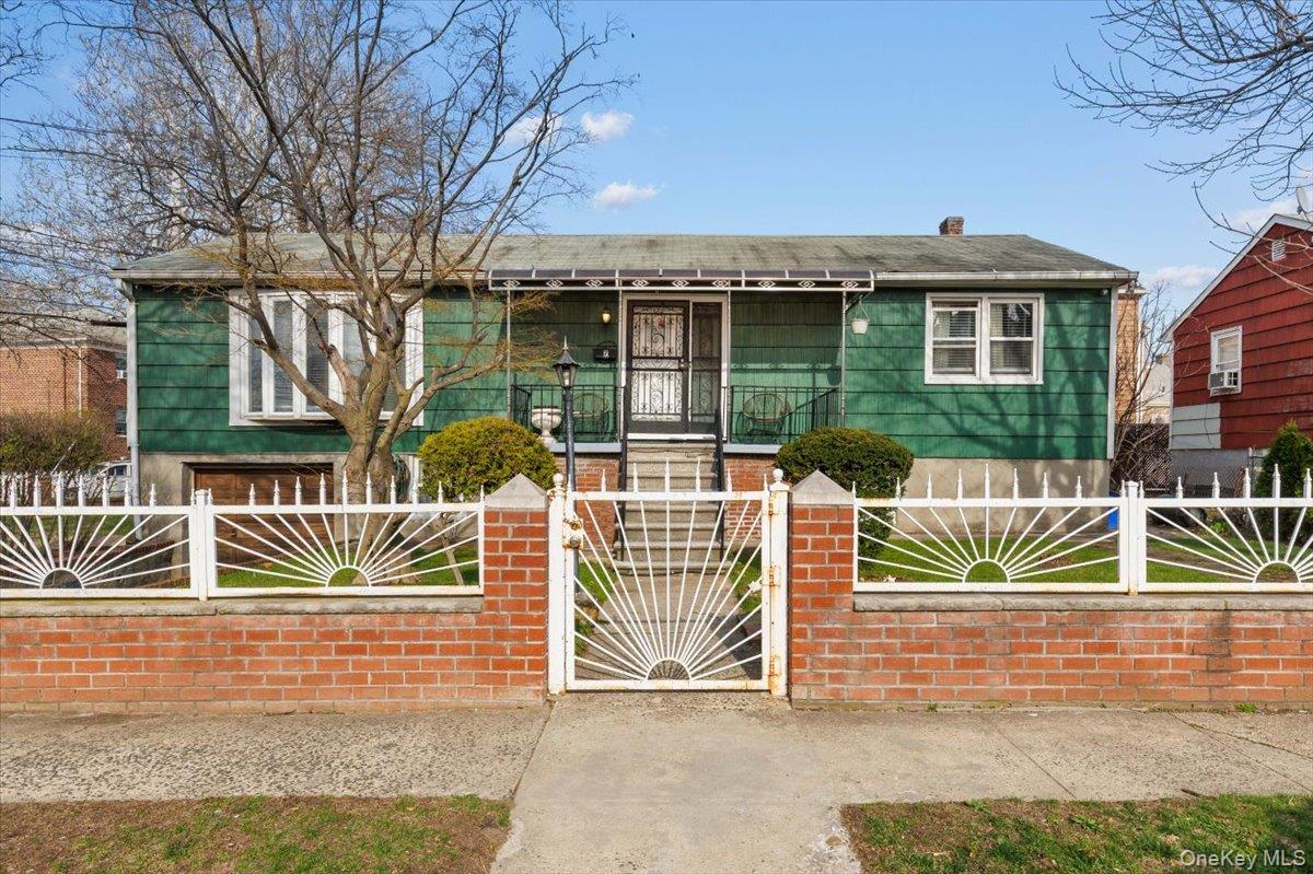 7 Seton Avenue
