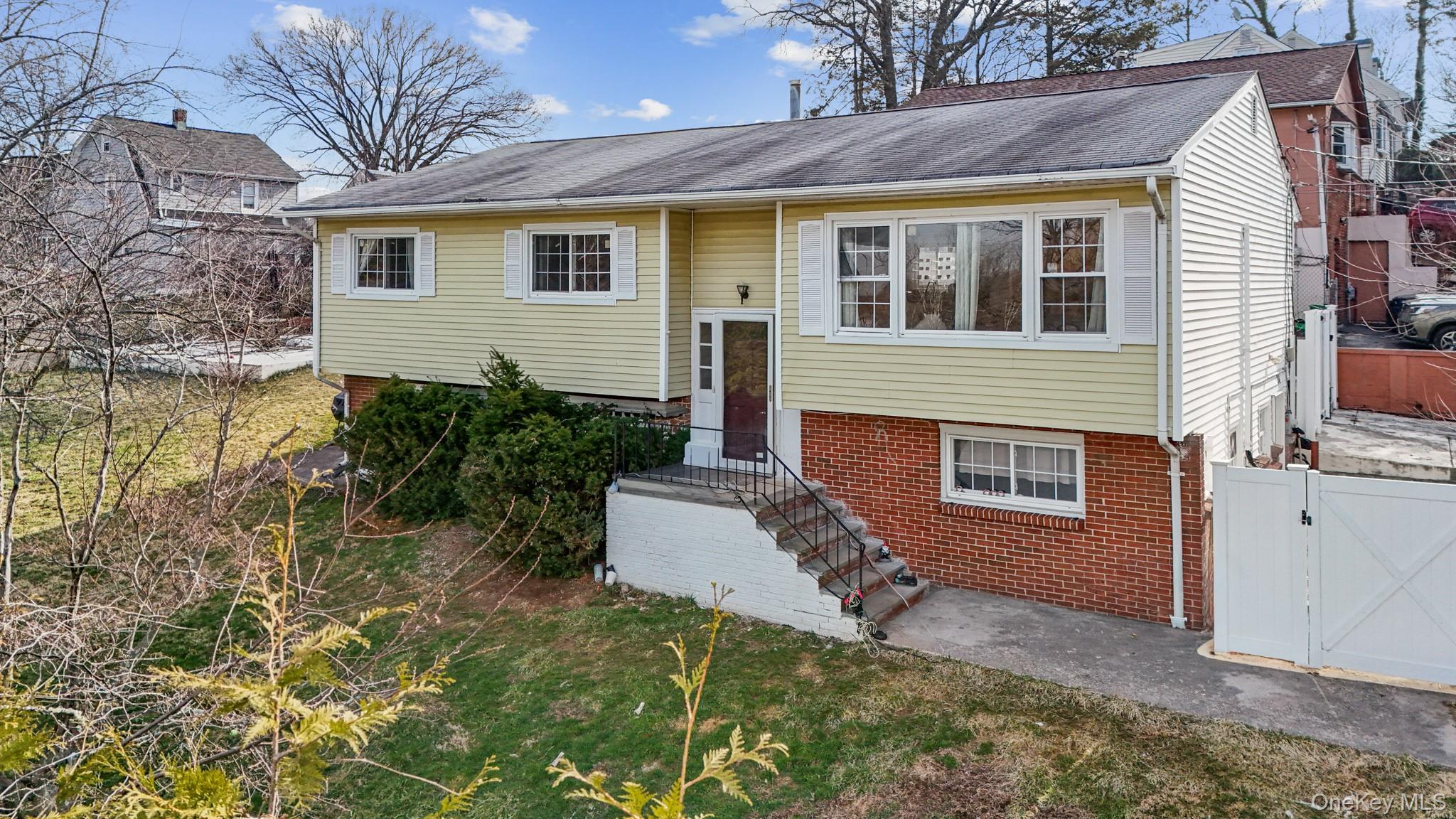 14 Dickinson Avenue