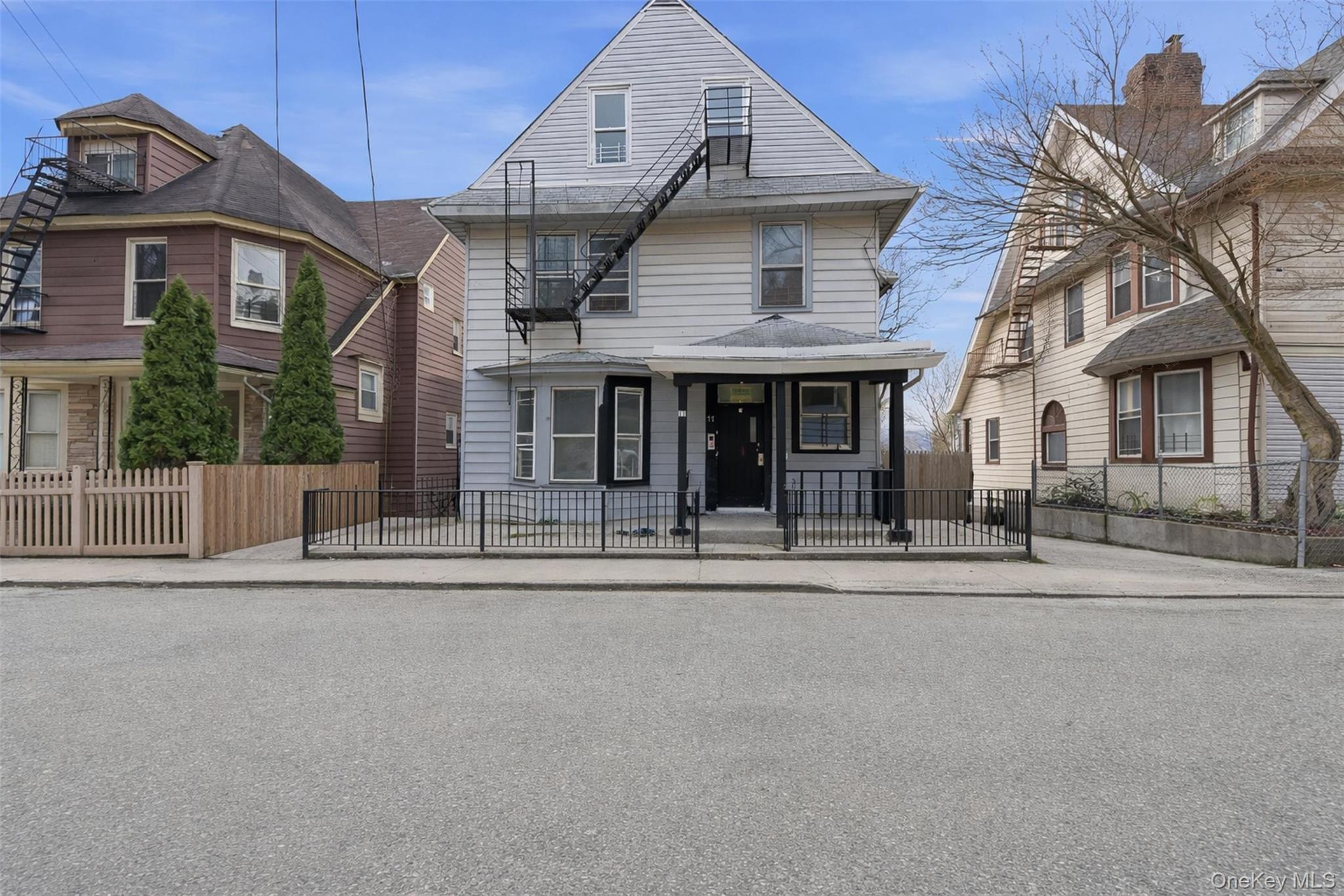 11 aka 13 Lincoln Terrace