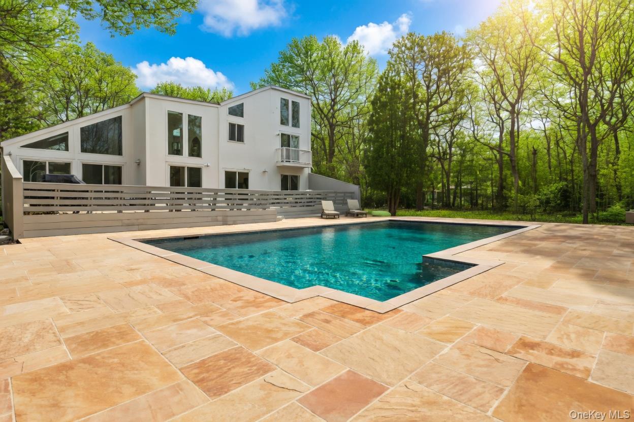 44 Diane Drive