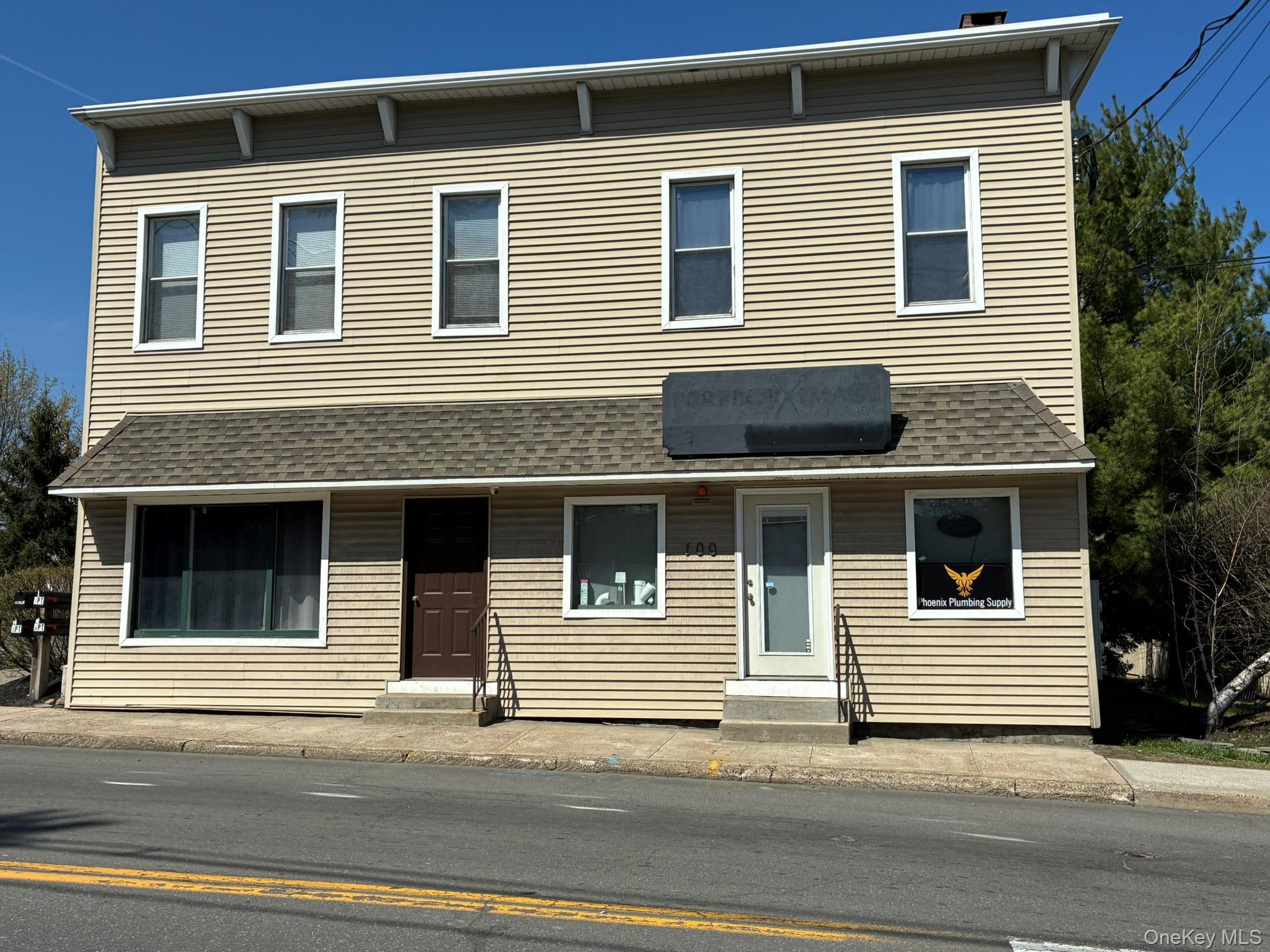 100 Railroad Avenue