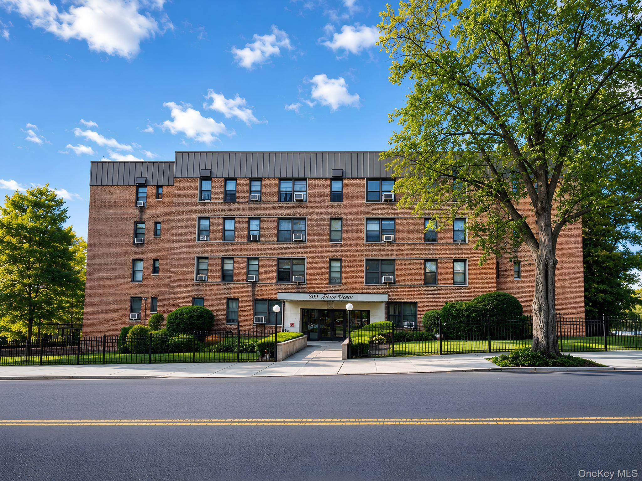309 North Broadway