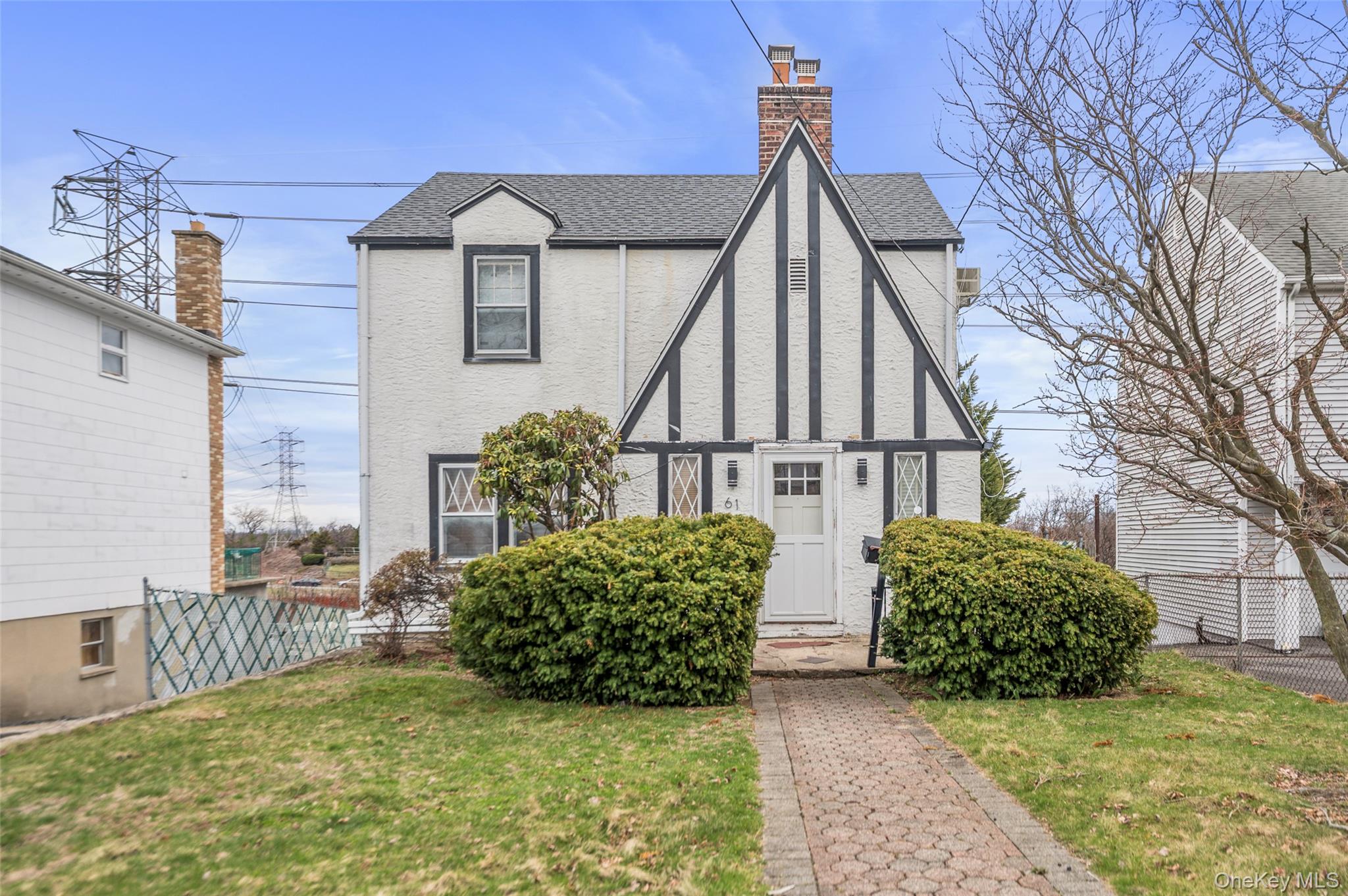 61 Roundhill Drive