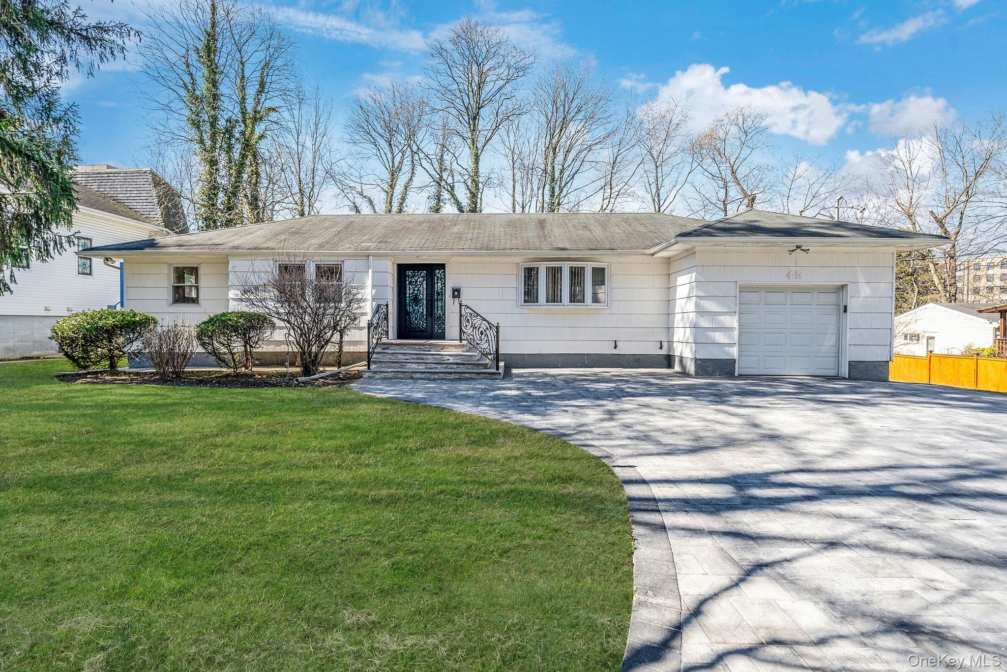 45 Roslyn Road