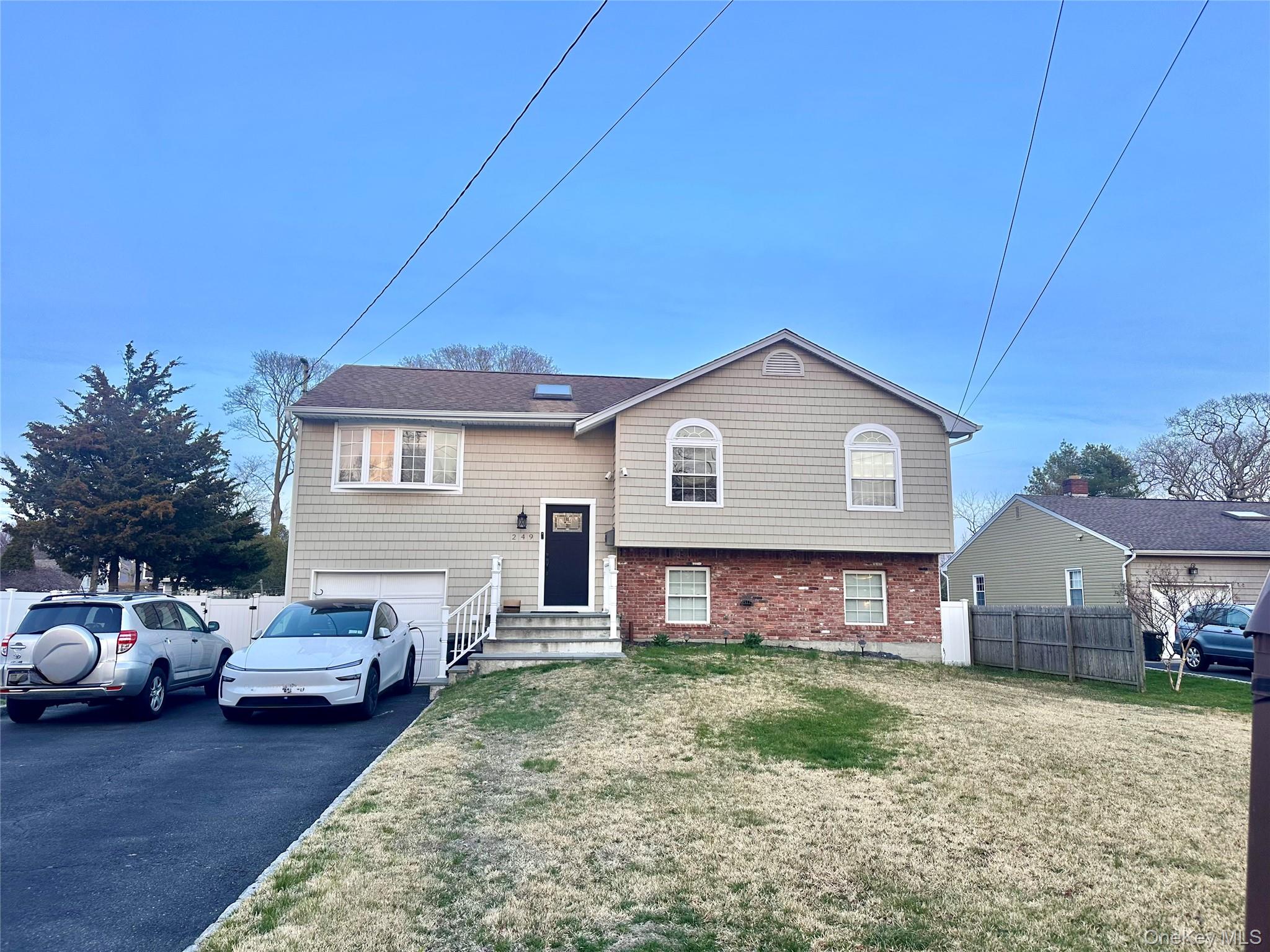 249 Bayport Avenue